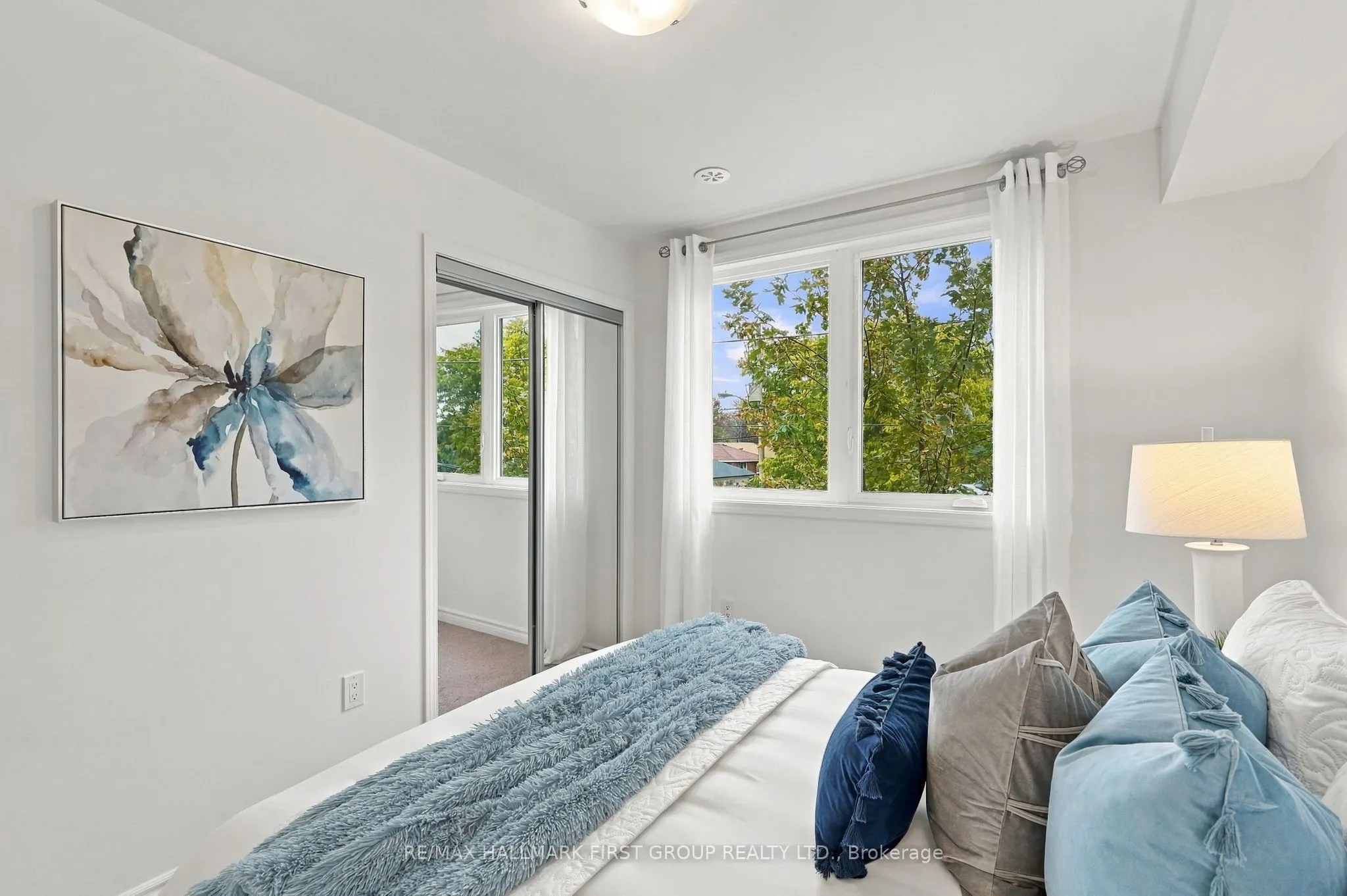 9 Clintwood Gate #33