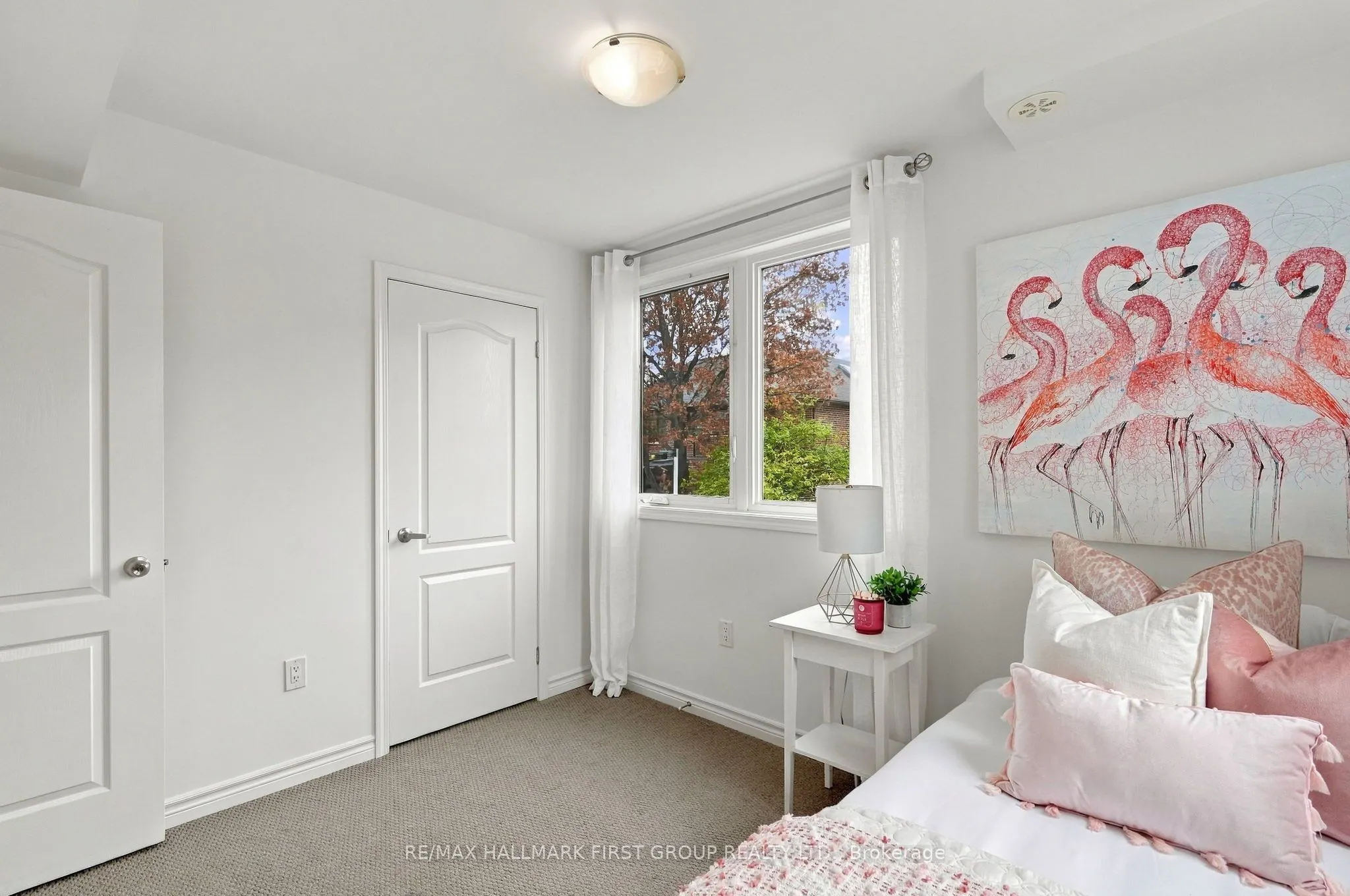 9 Clintwood Gate #33