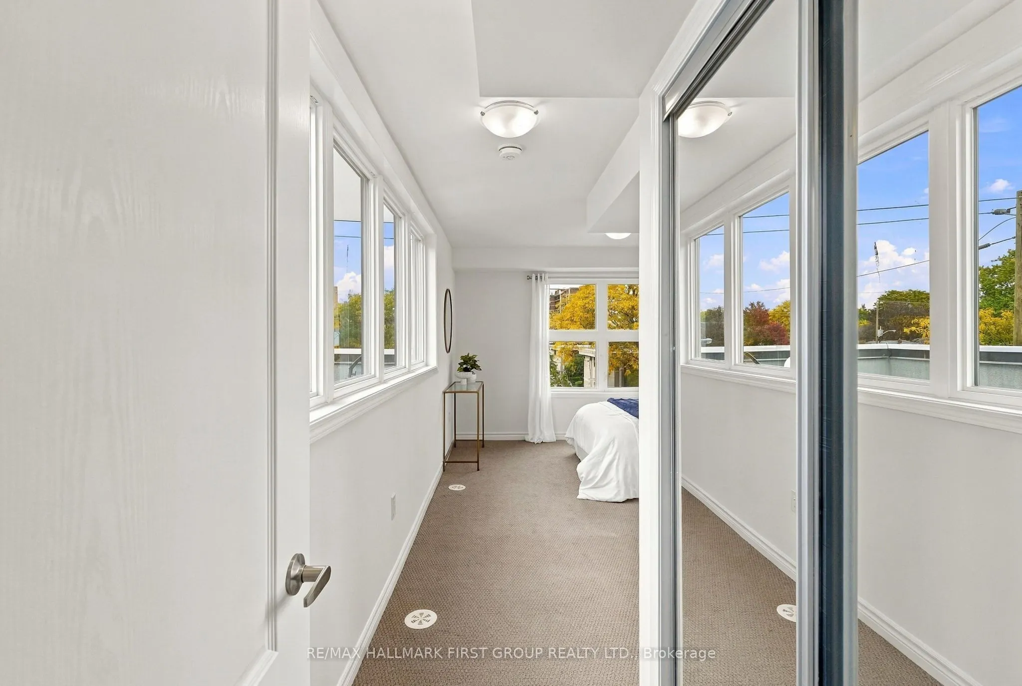 9 Clintwood Gate #33