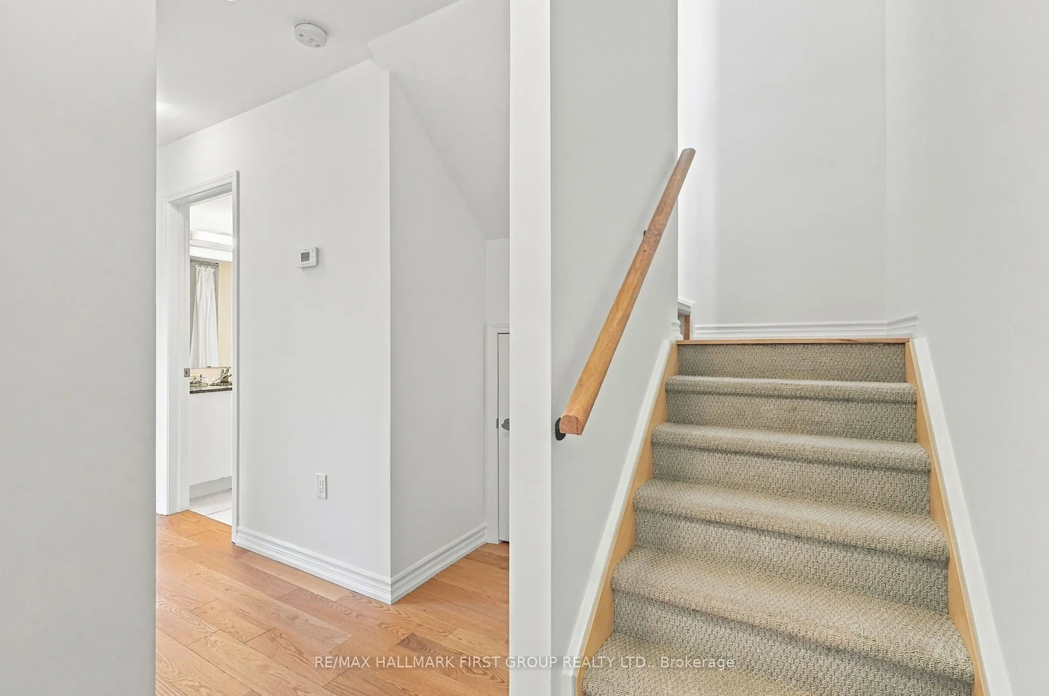 9 Clintwood Gate #33