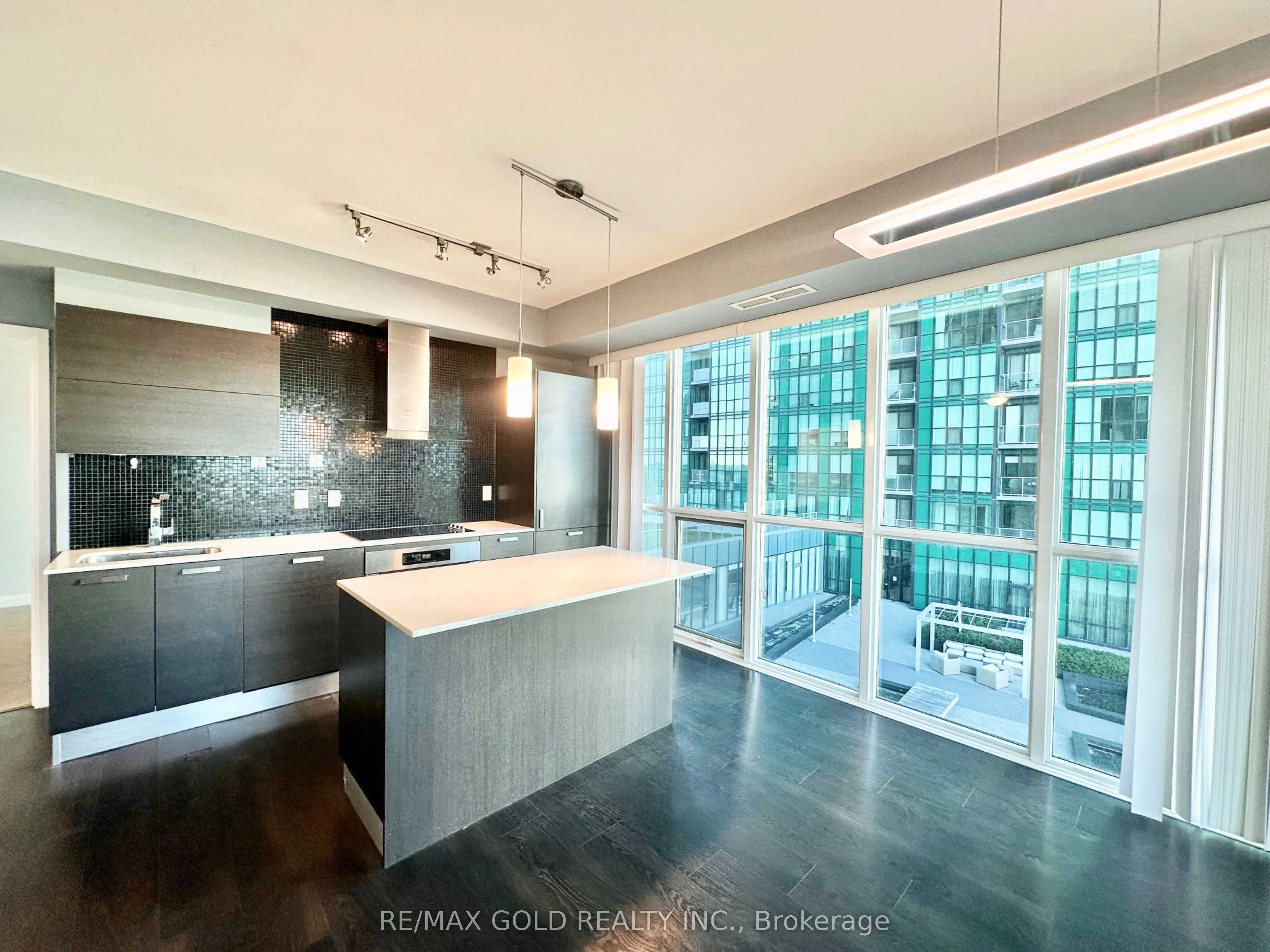 11 Bogert Avenue #702