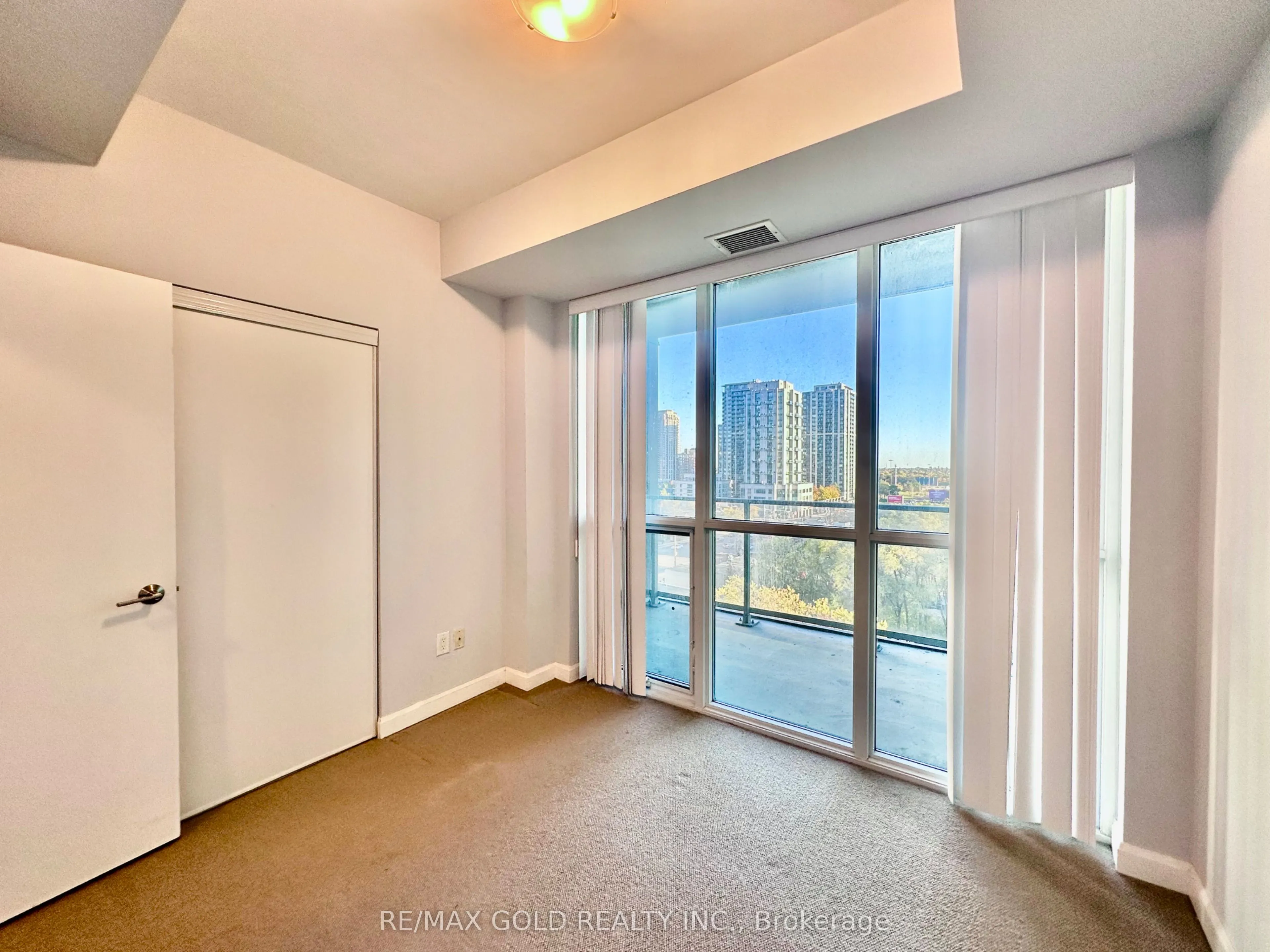 11 Bogert Avenue #702