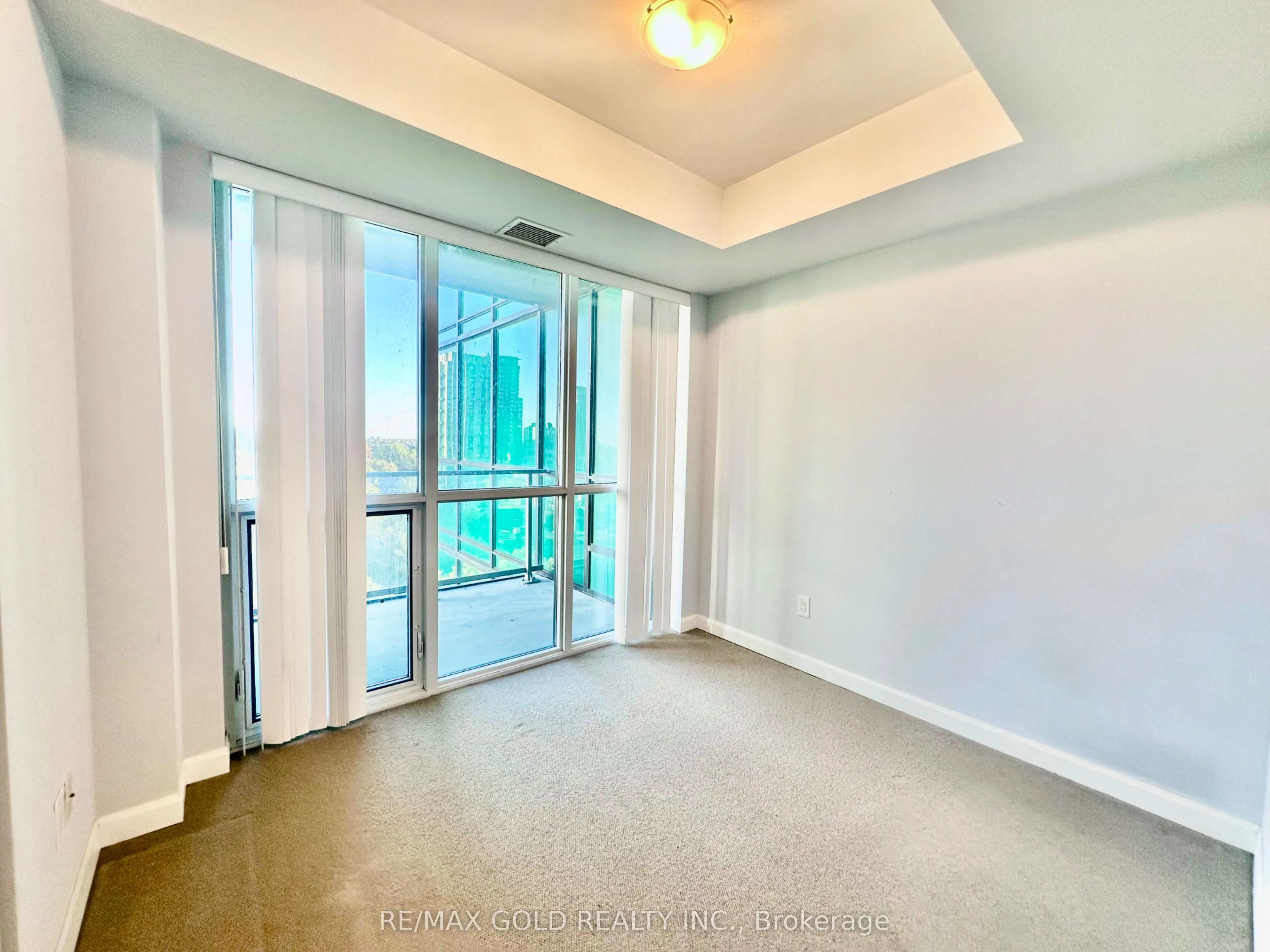 11 Bogert Avenue #702