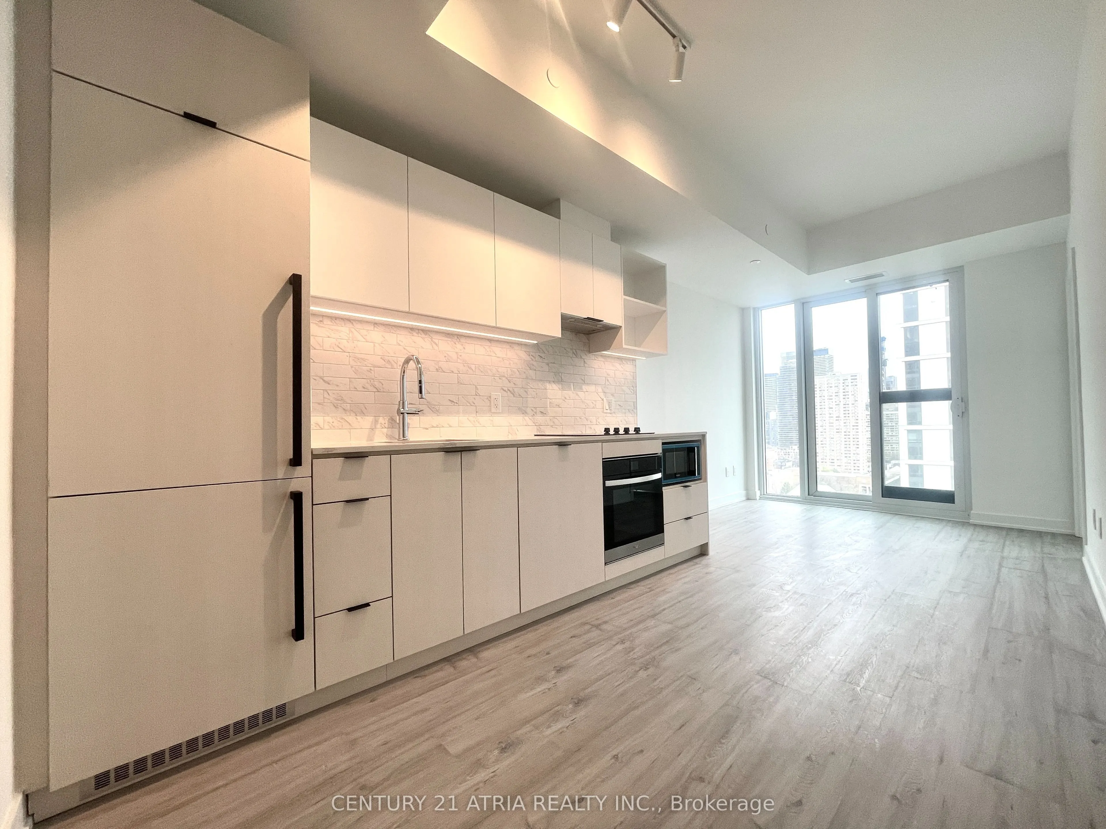 252 Church Street #2105