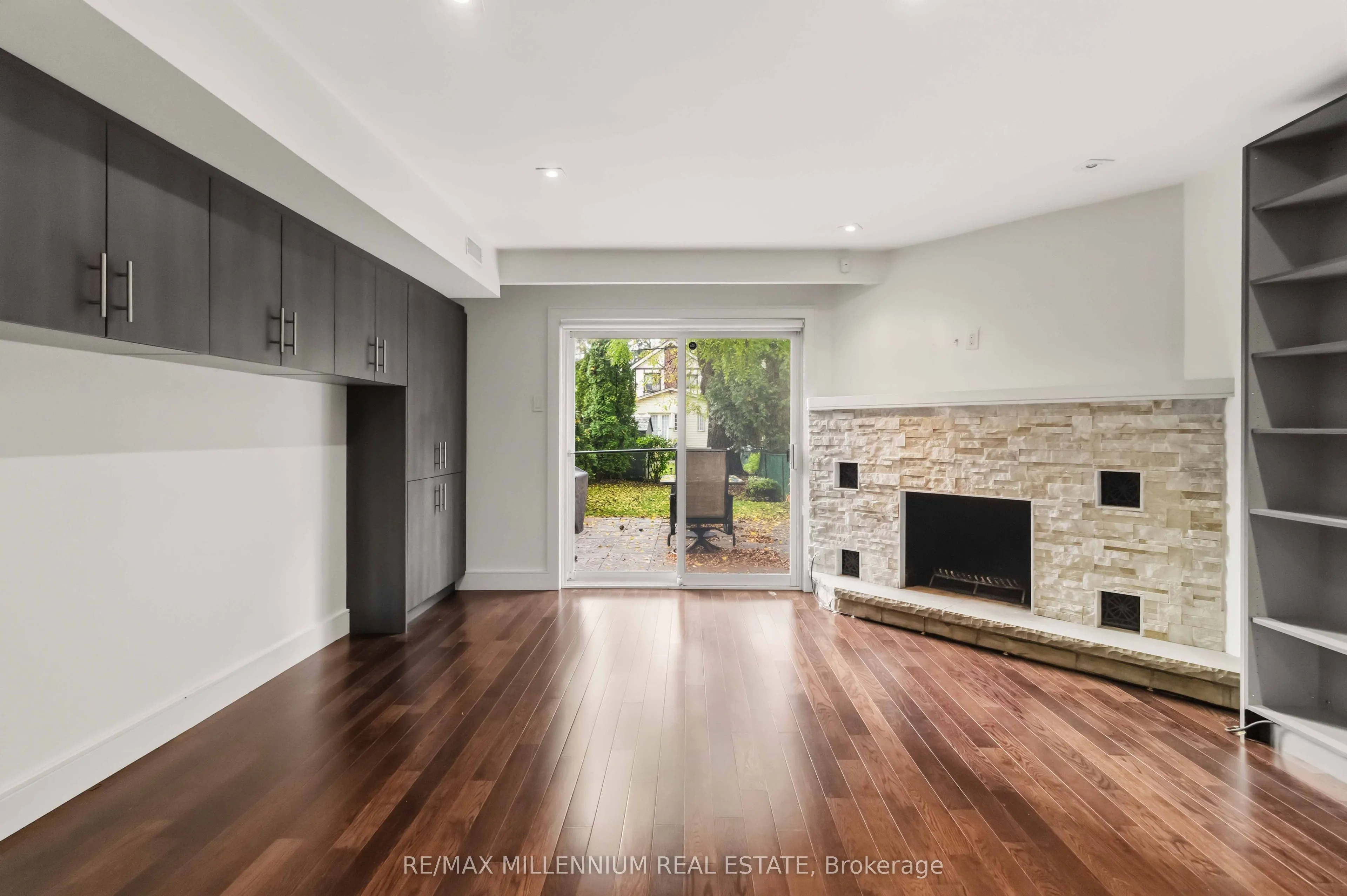 65 Castlefield Avenue
