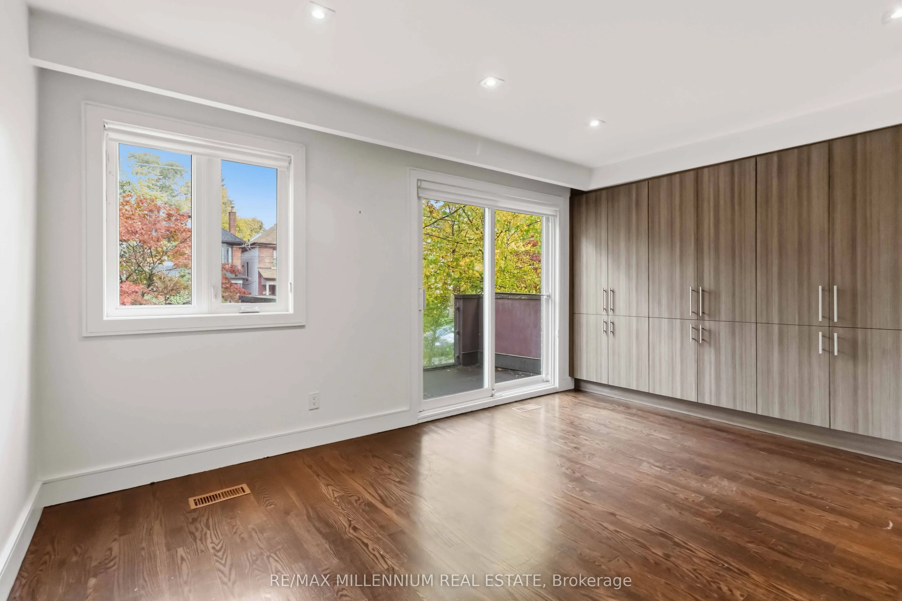 65 Castlefield Avenue
