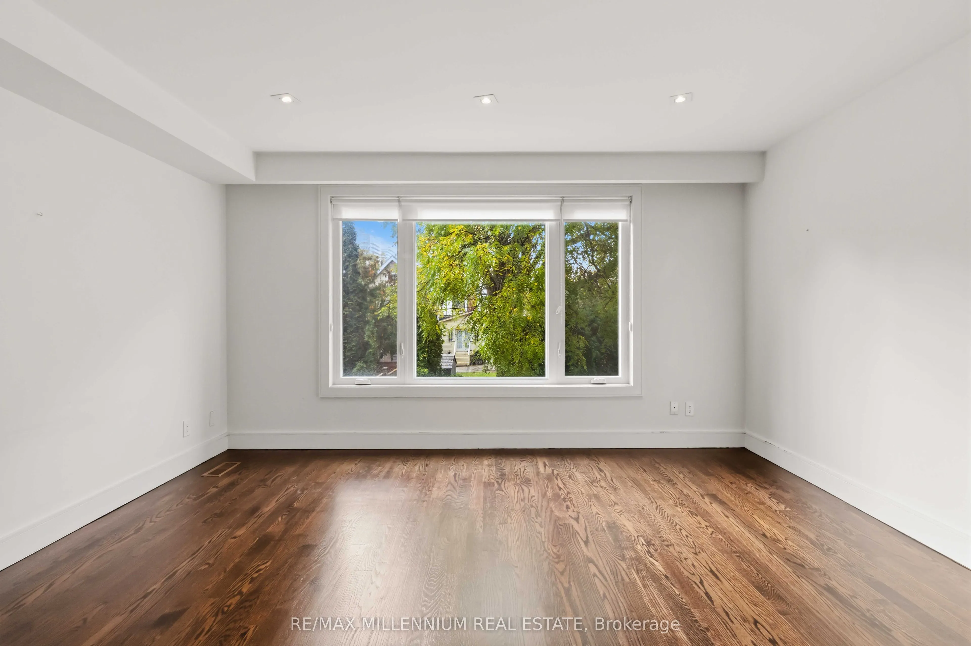 65 Castlefield Avenue