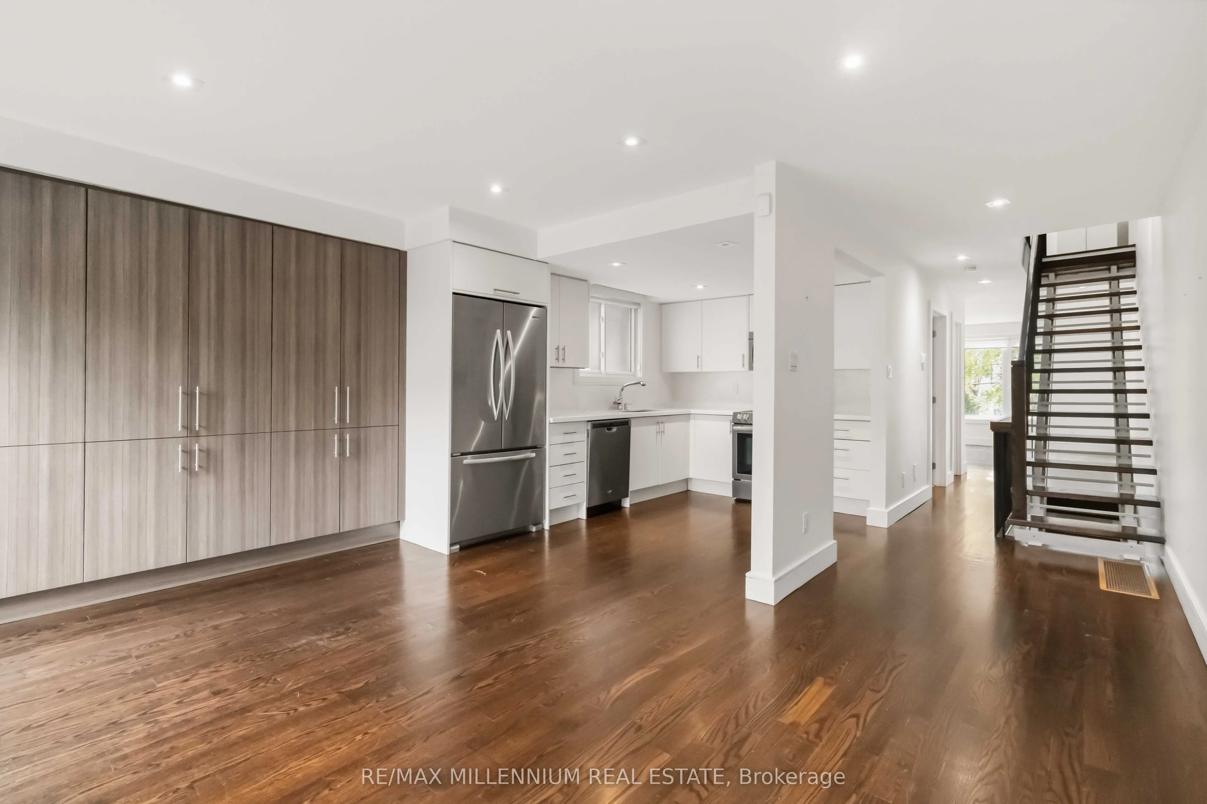 65 Castlefield Avenue