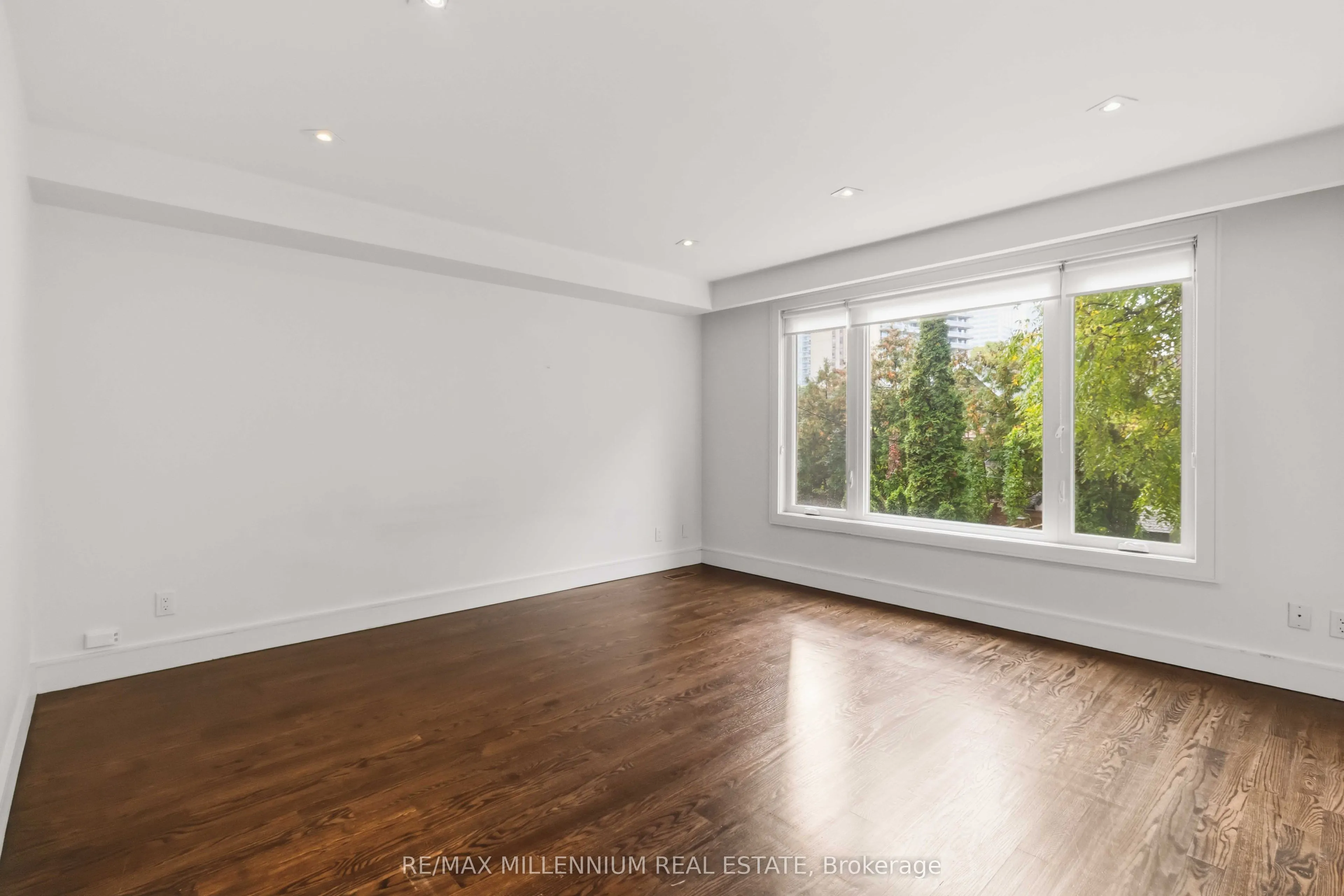 65 Castlefield Avenue