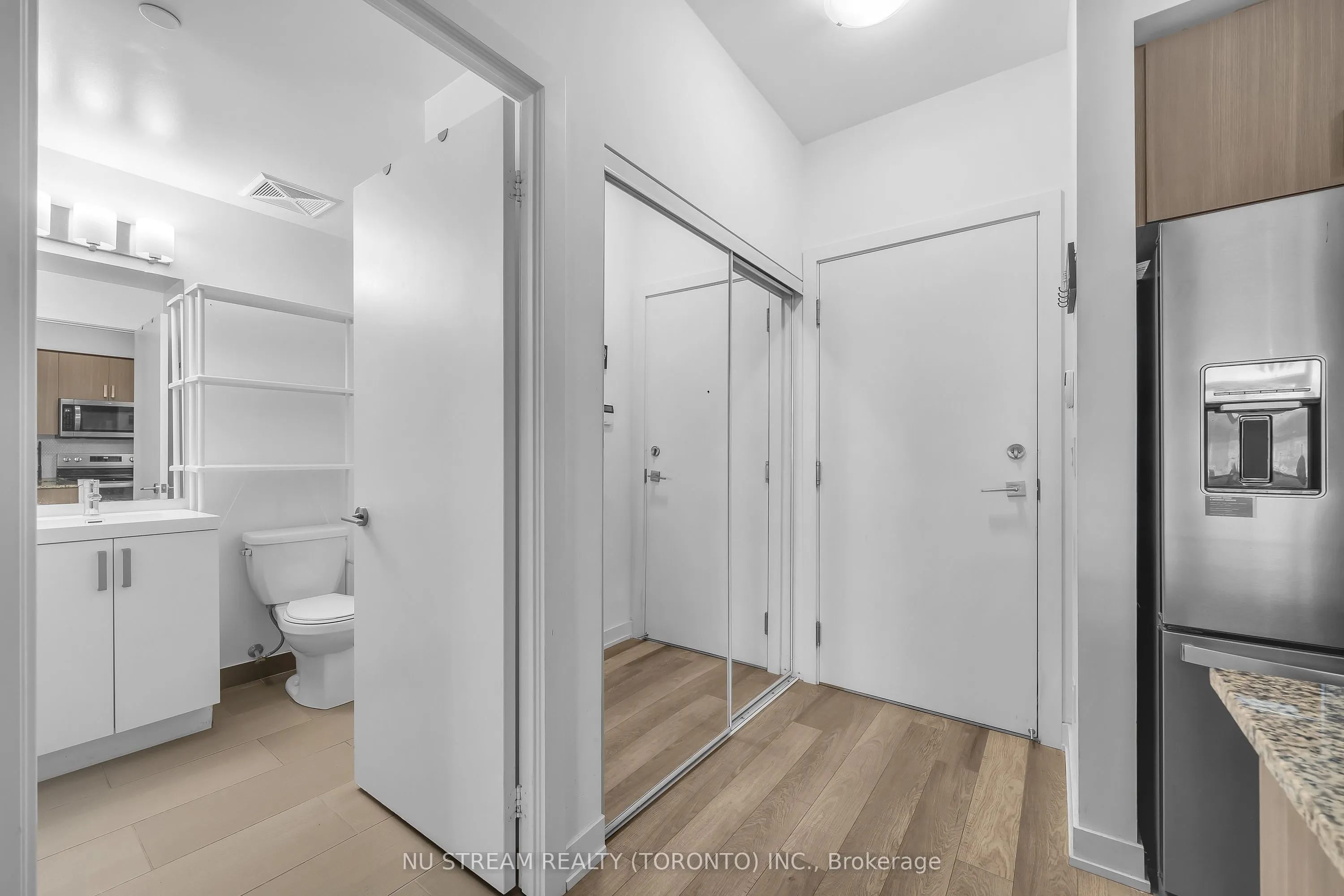 1603 Eglinton Avenue W #810