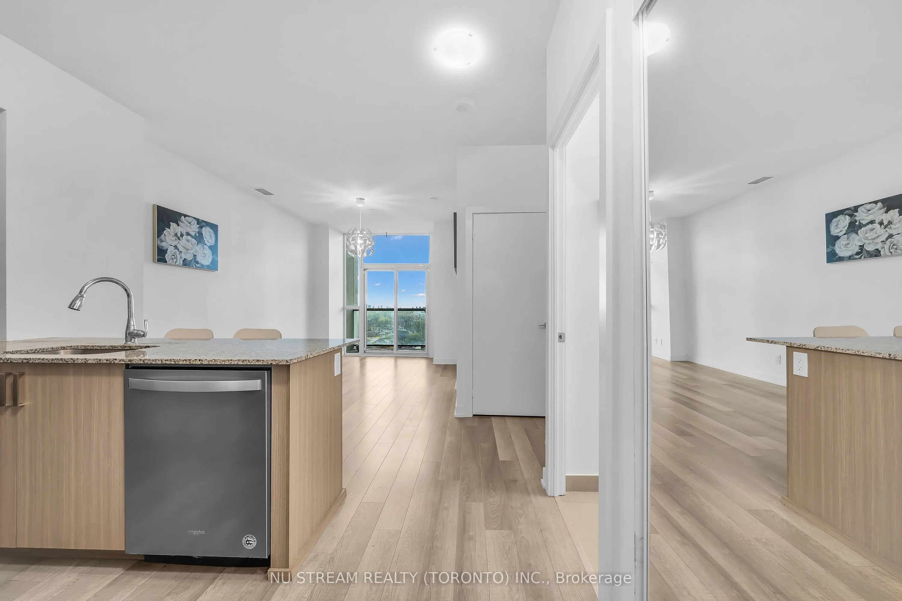 1603 Eglinton Avenue W #810