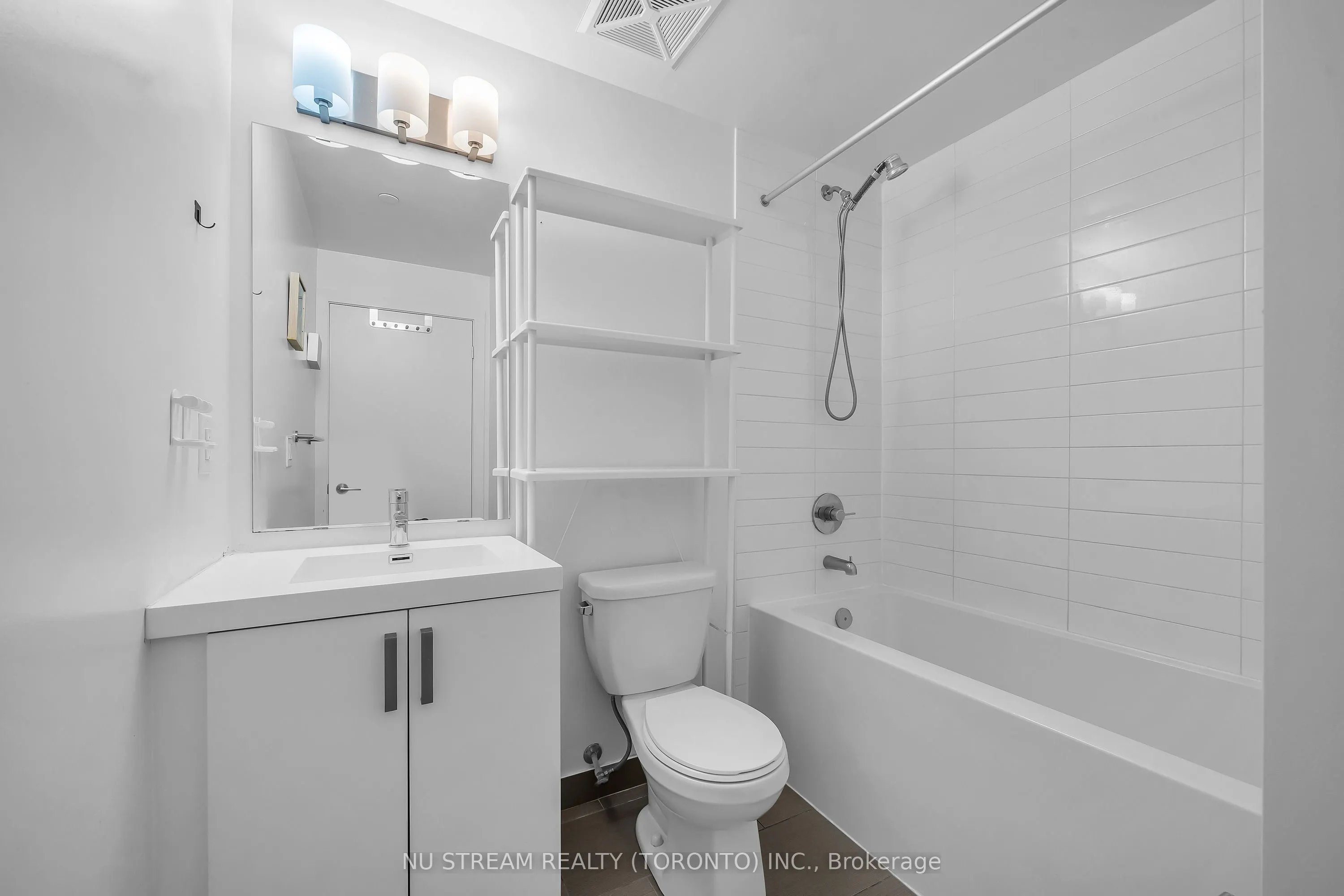 1603 Eglinton Avenue W #810