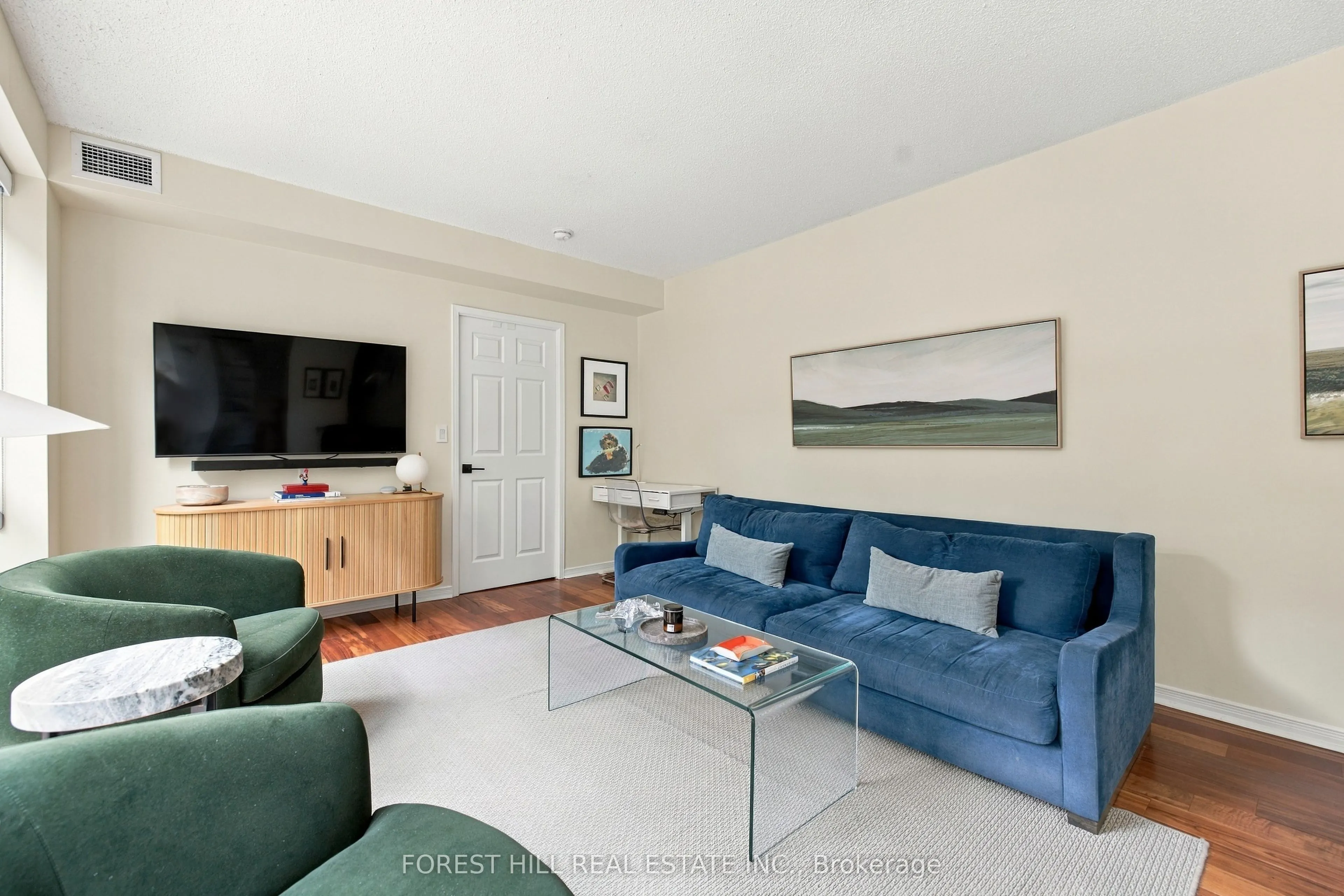 109 Front Street E #229