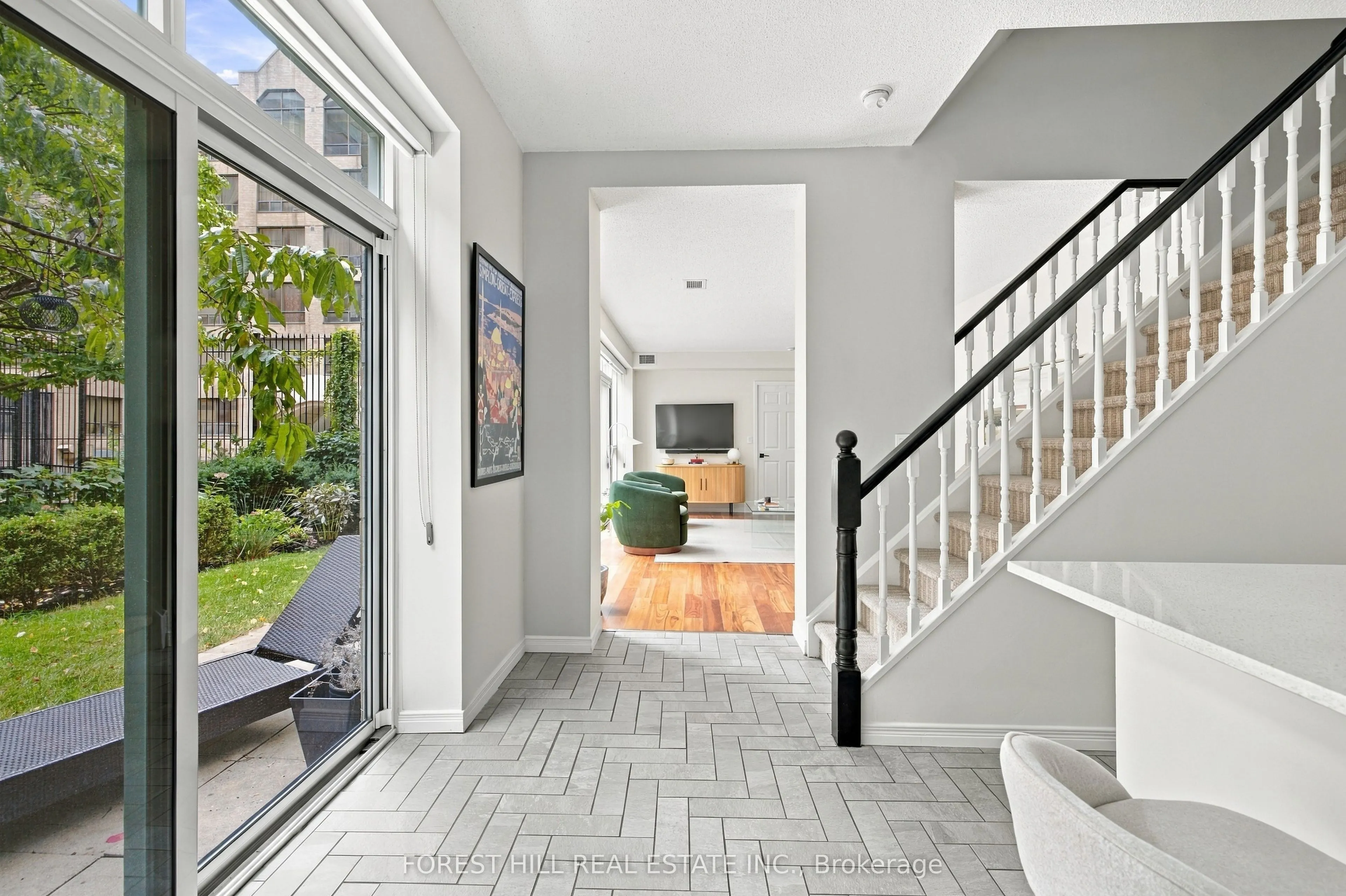 109 Front Street E #229