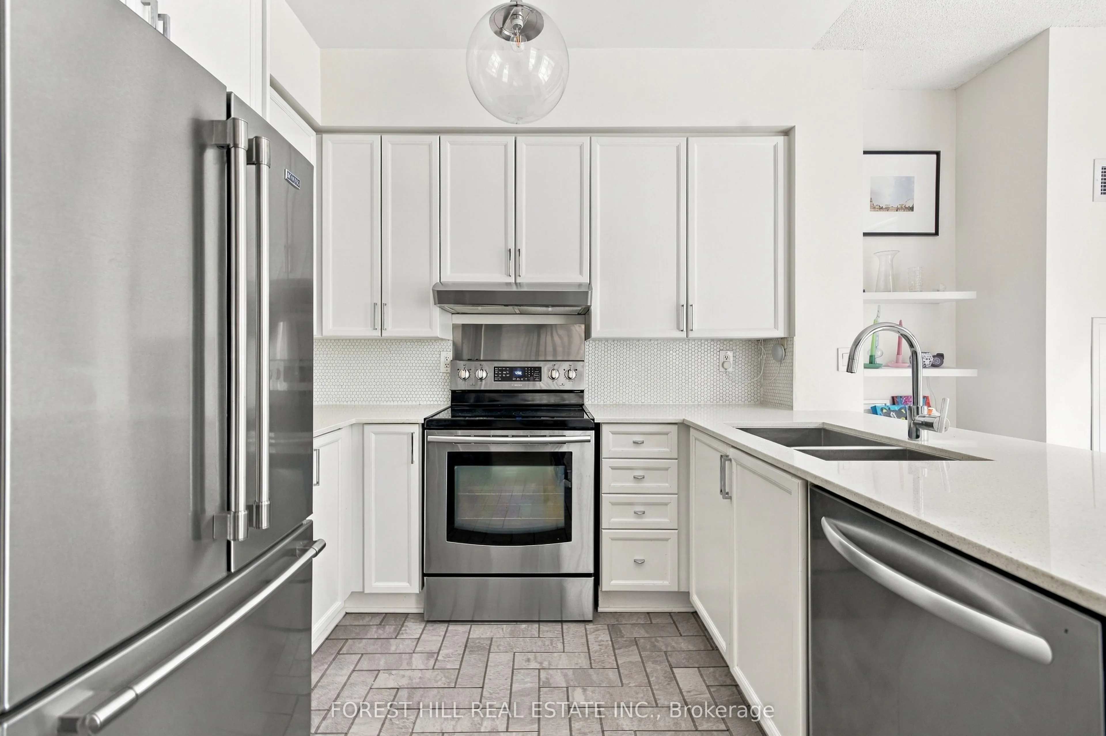 109 Front Street E #229
