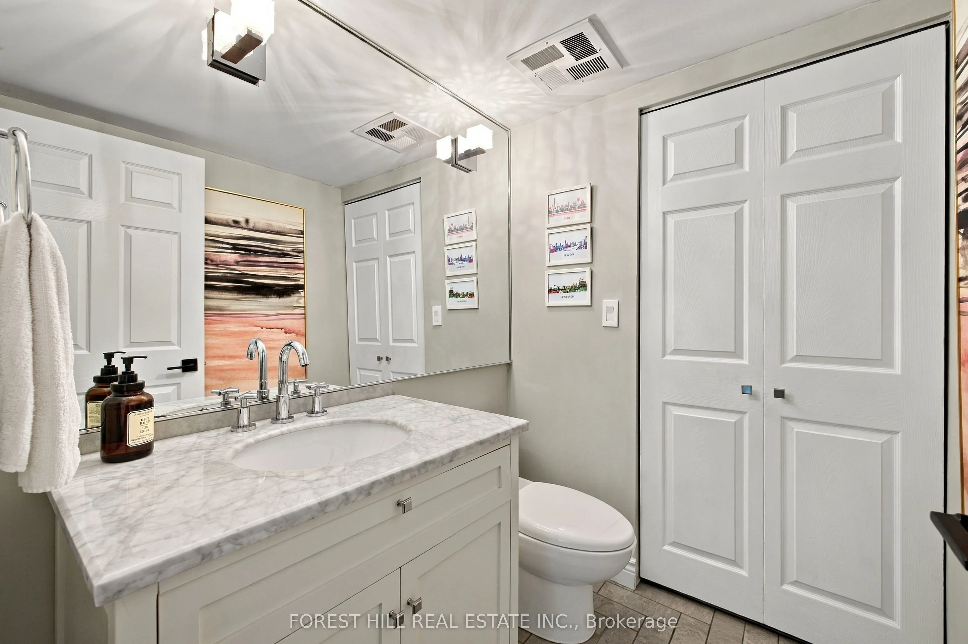109 Front Street E #229