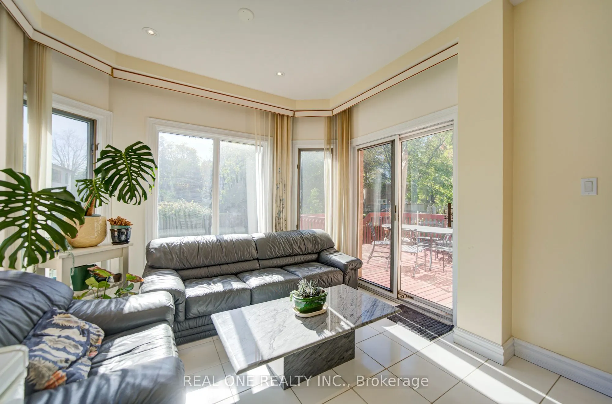 261 Mckee Avenue