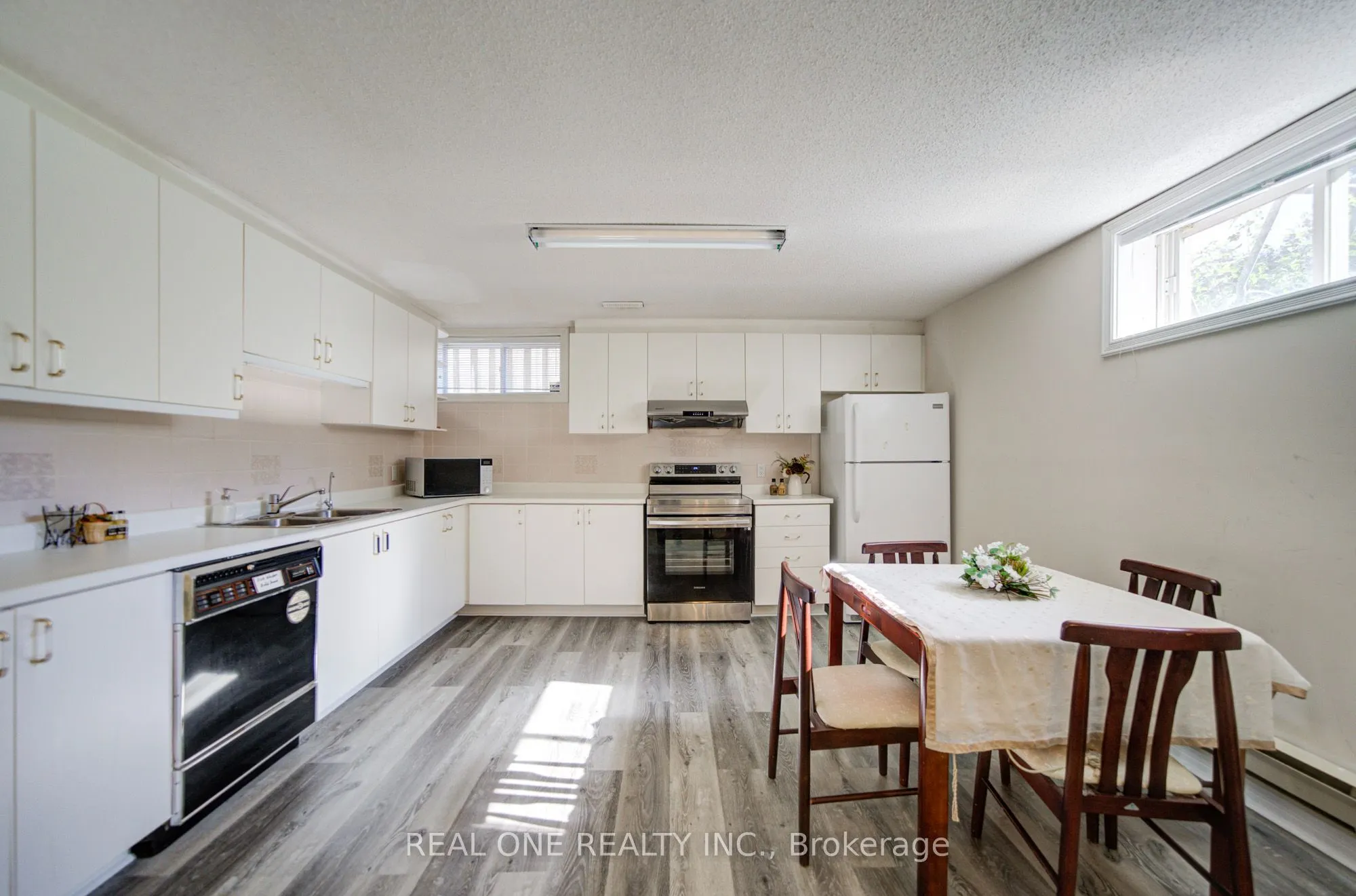 261 Mckee Avenue