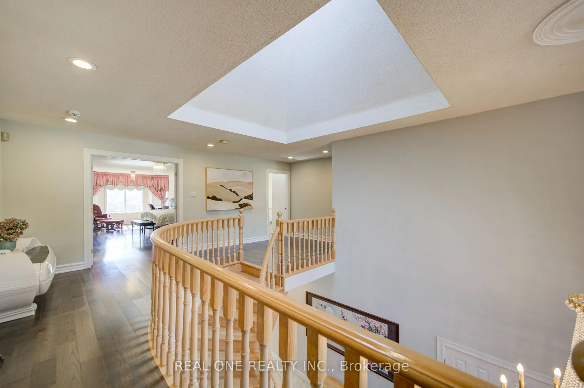 261 Mckee Avenue