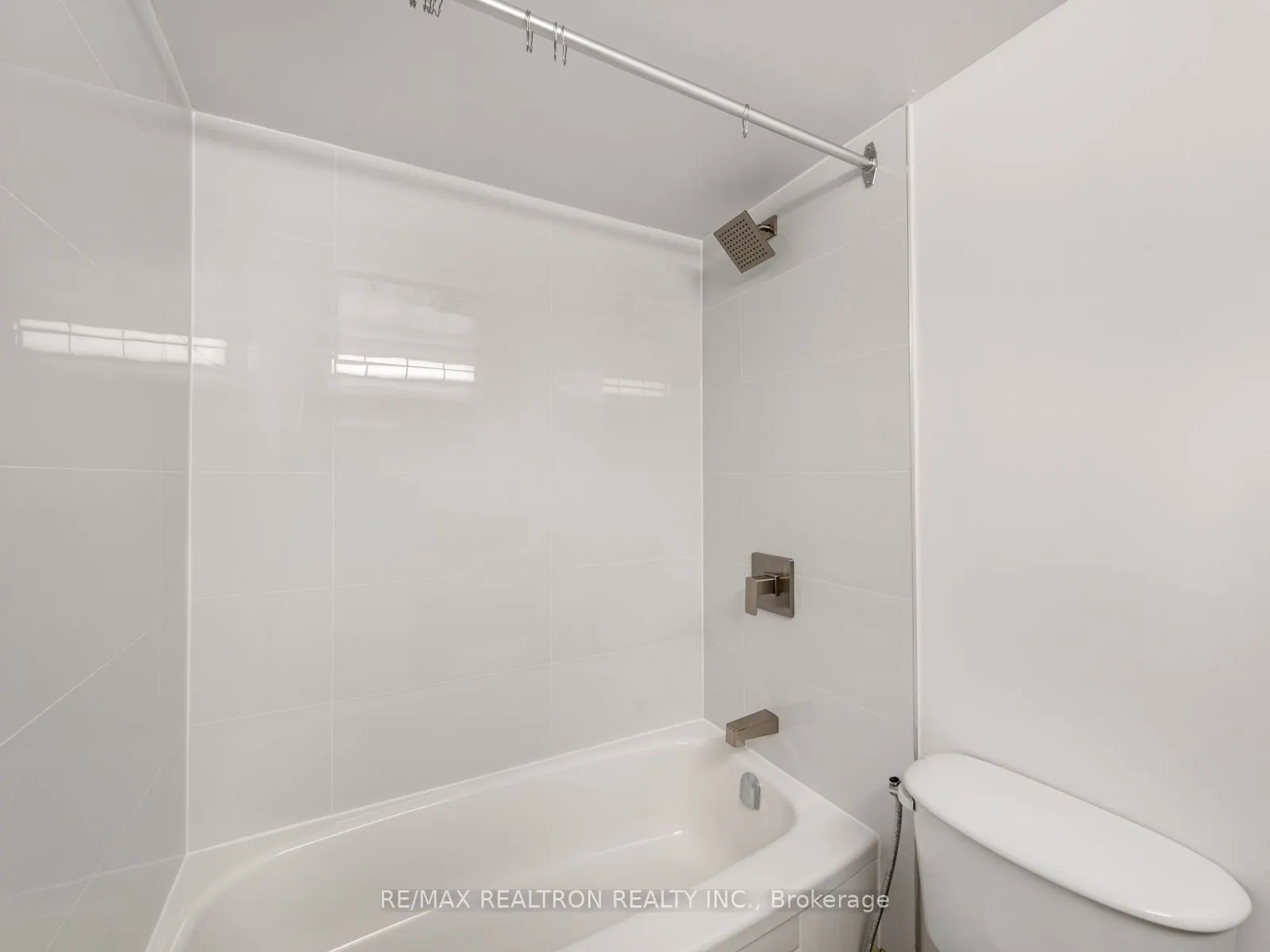 205 HILDA Avenue #1203