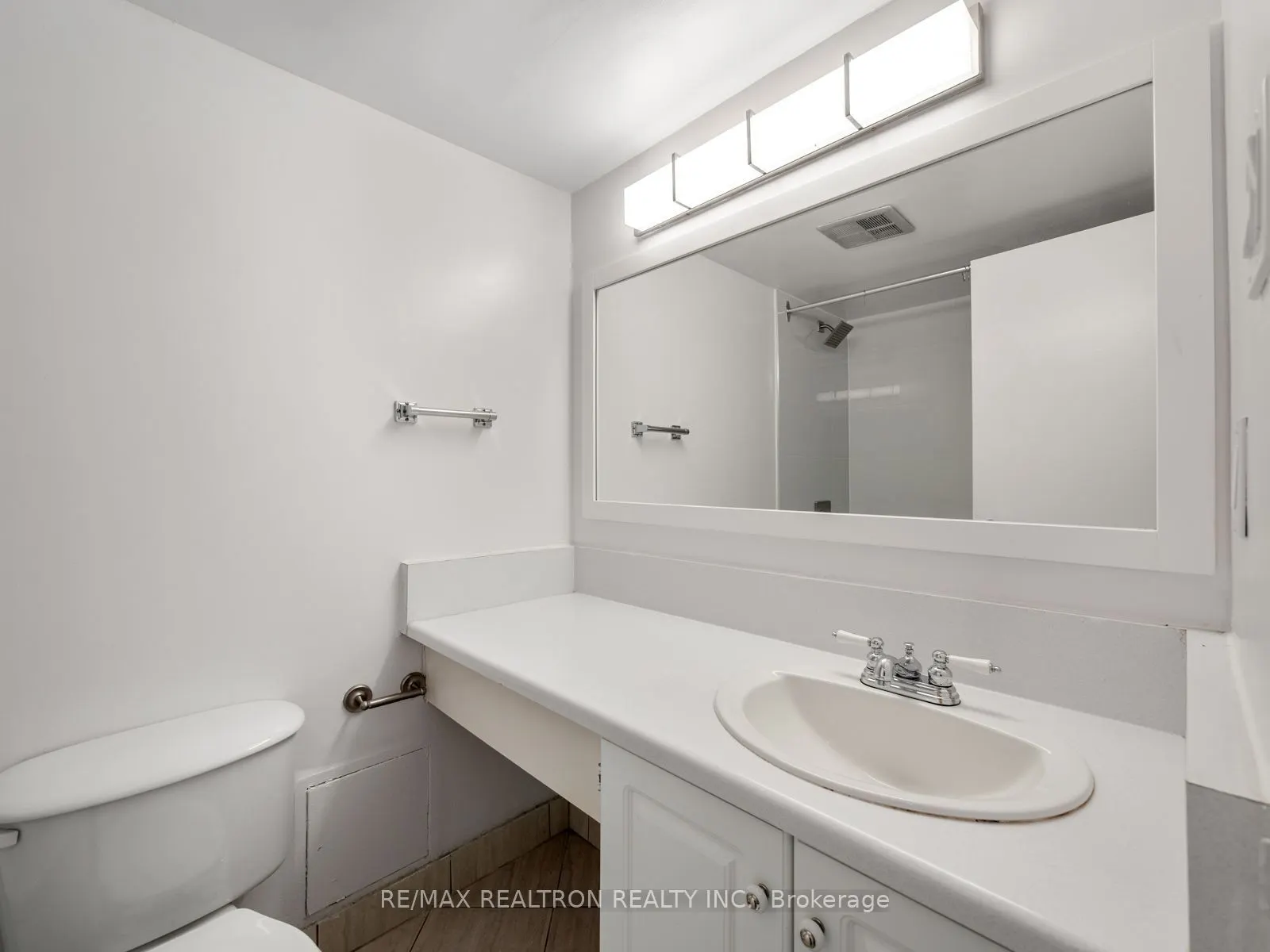 205 HILDA Avenue #1203