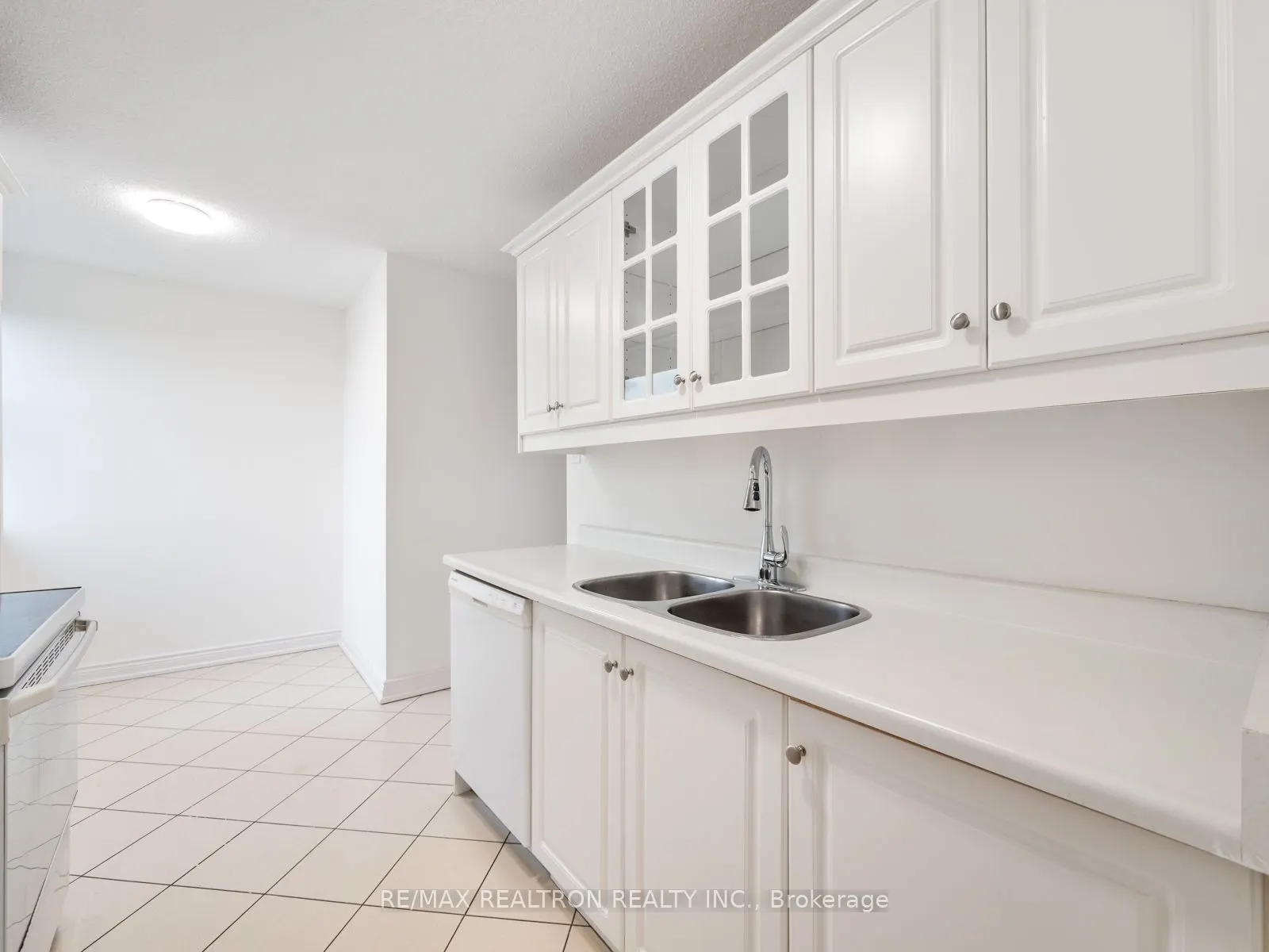 205 HILDA Avenue #1203