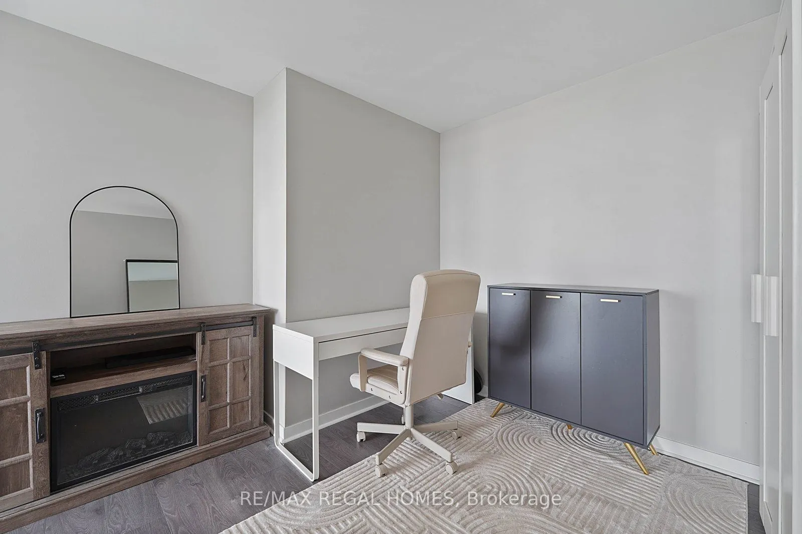 55 East Liberty Street #909