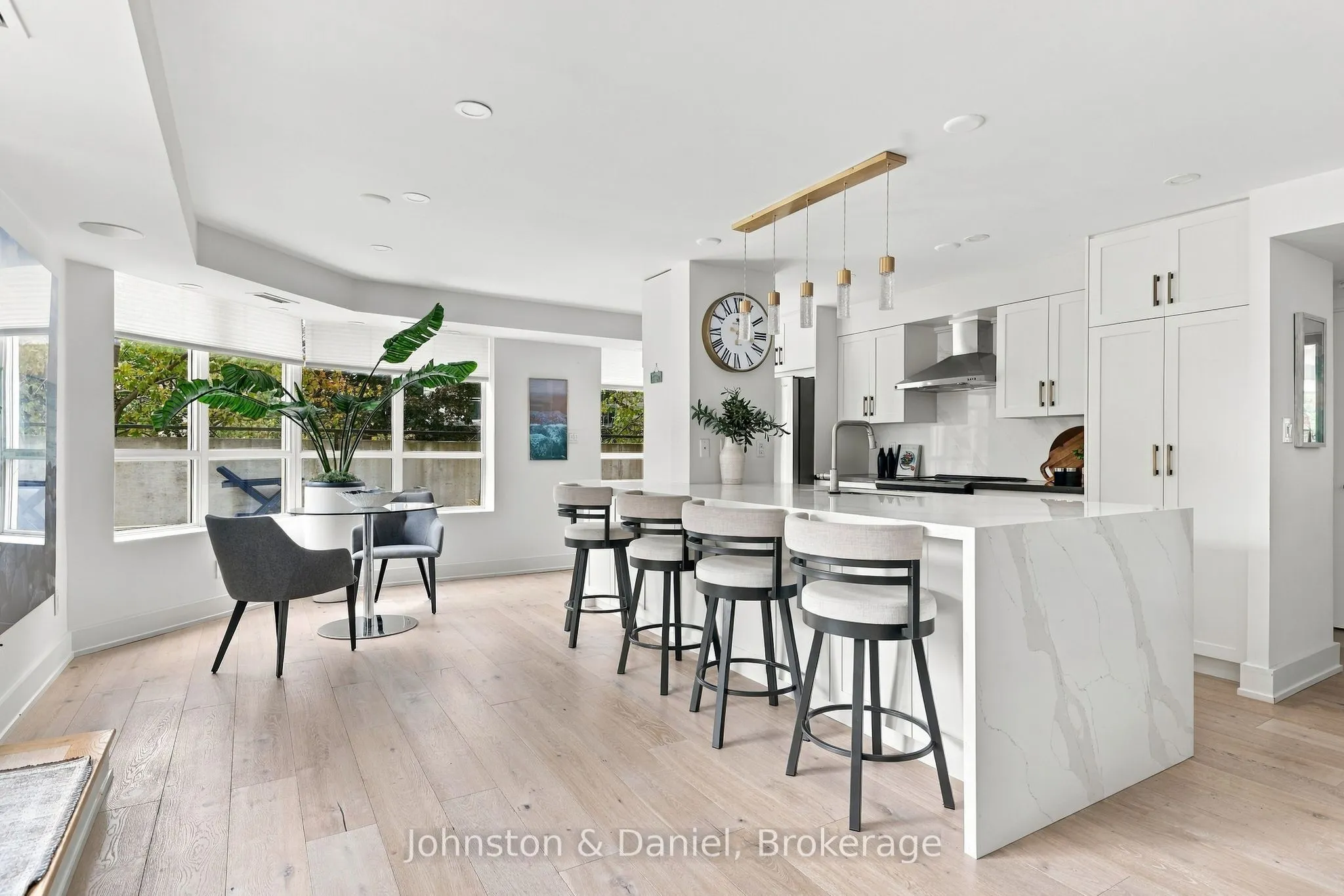 1000 King Street W #205