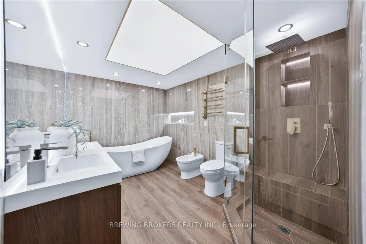 3600 Yonge Street #737