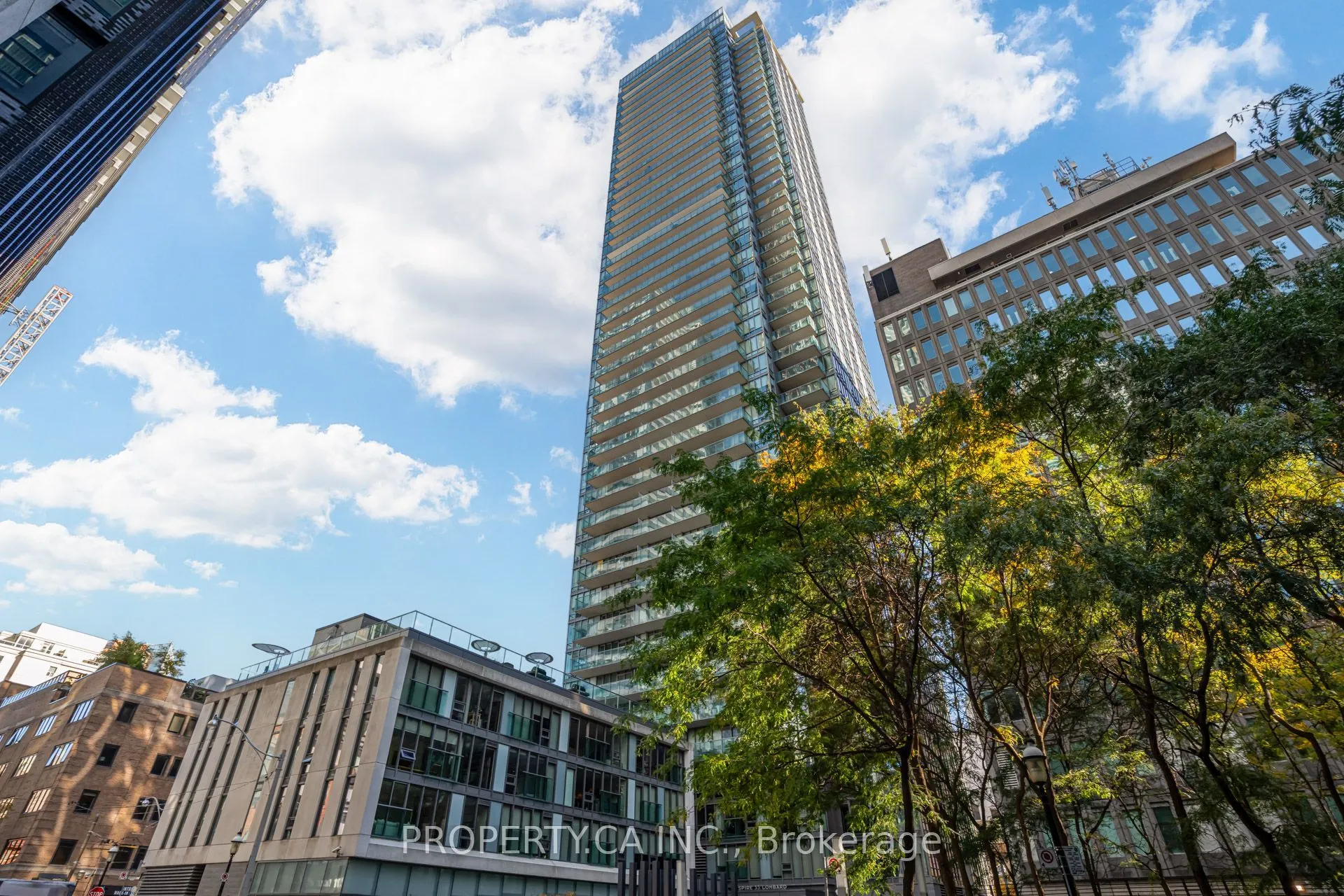 33 Lombard Street #303