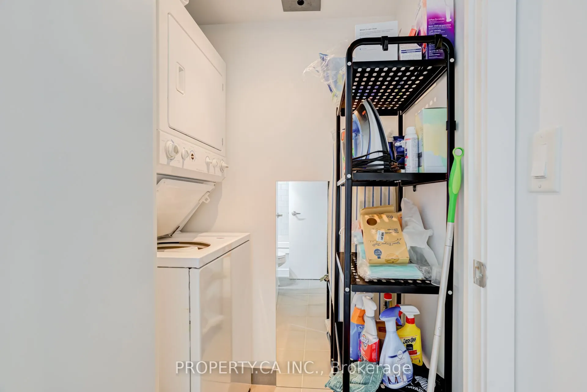 33 Lombard Street #303