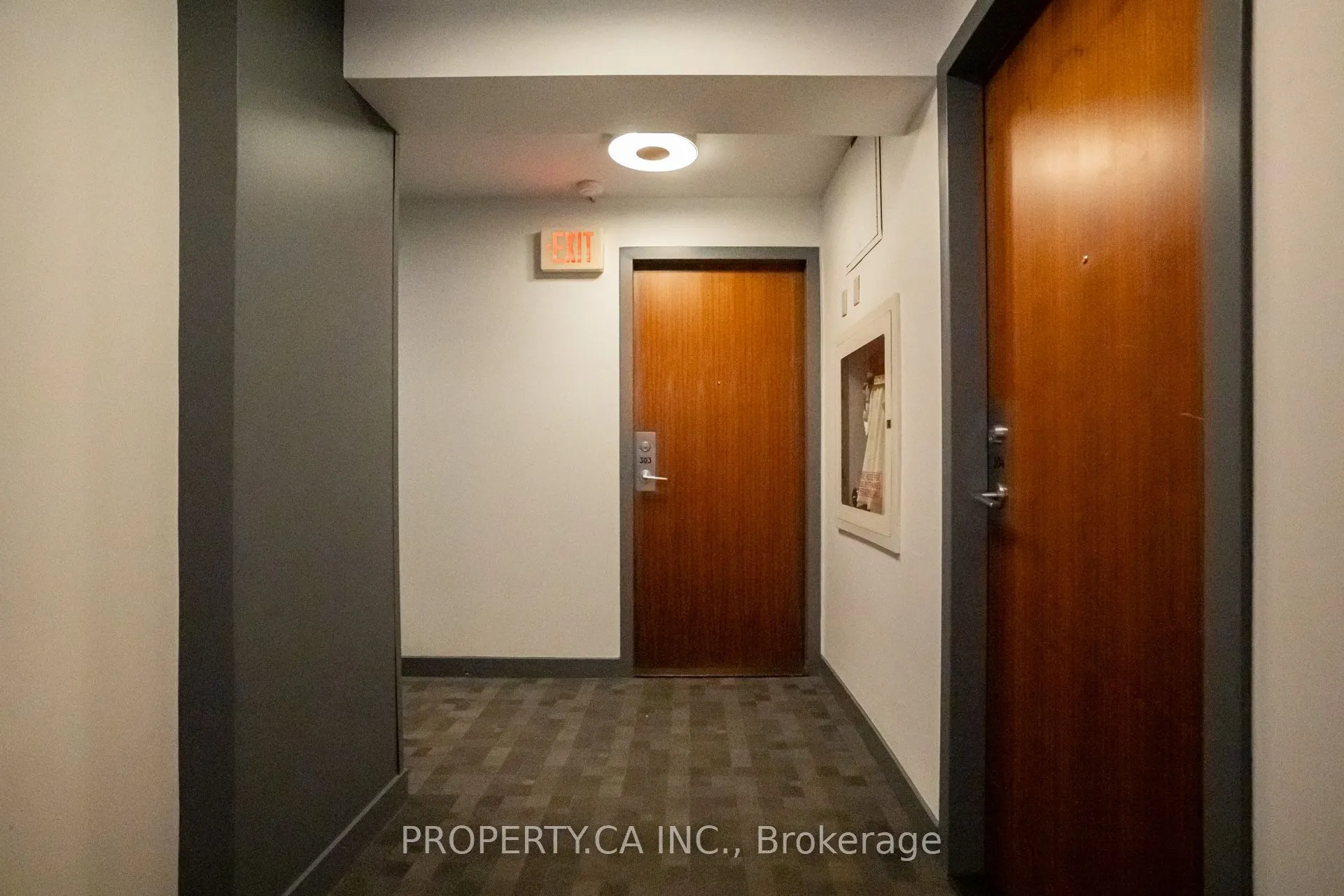 33 Lombard Street #303