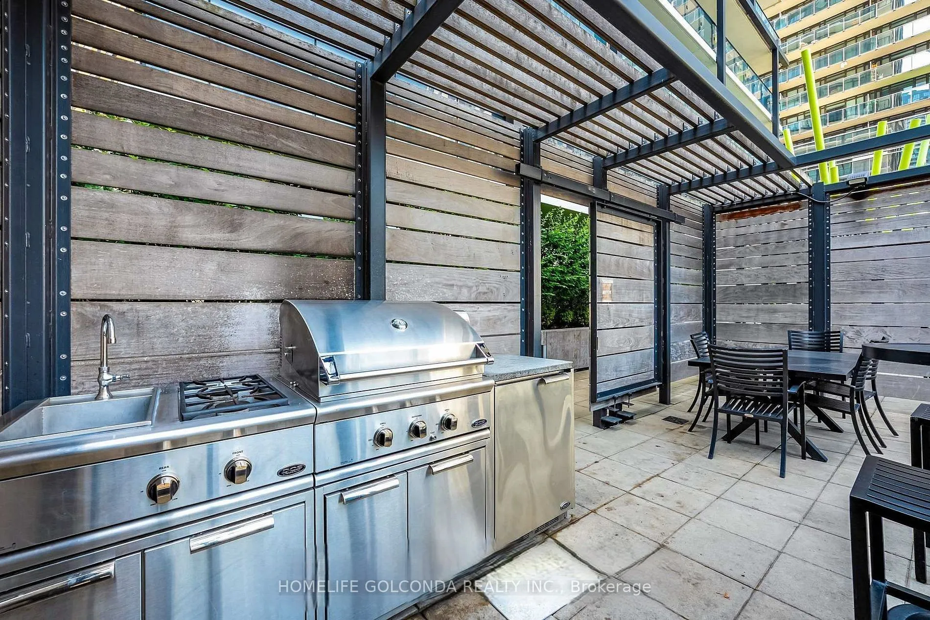 125 Peter Street #3307