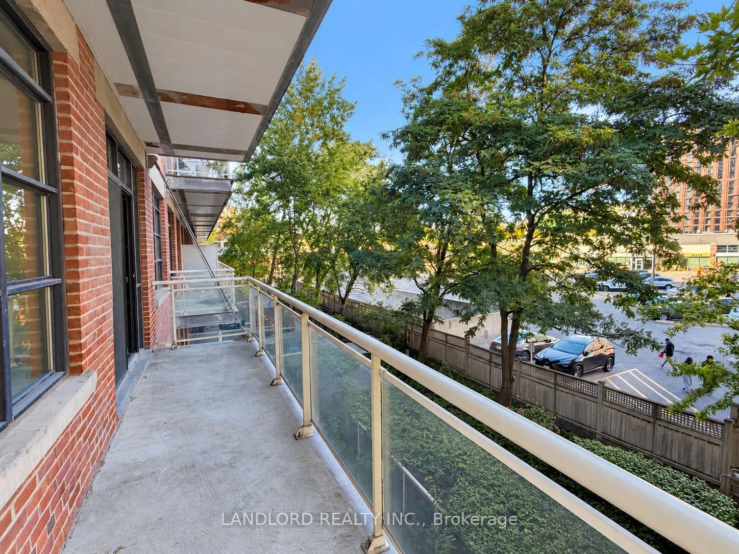 43 Hanna Avenue #210