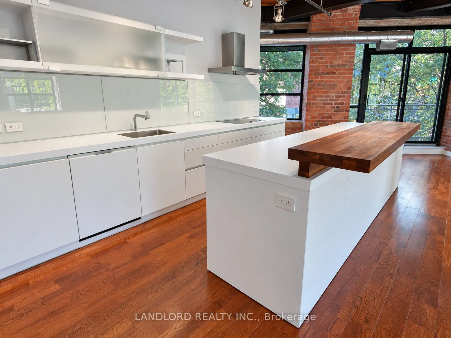 43 Hanna Avenue #210