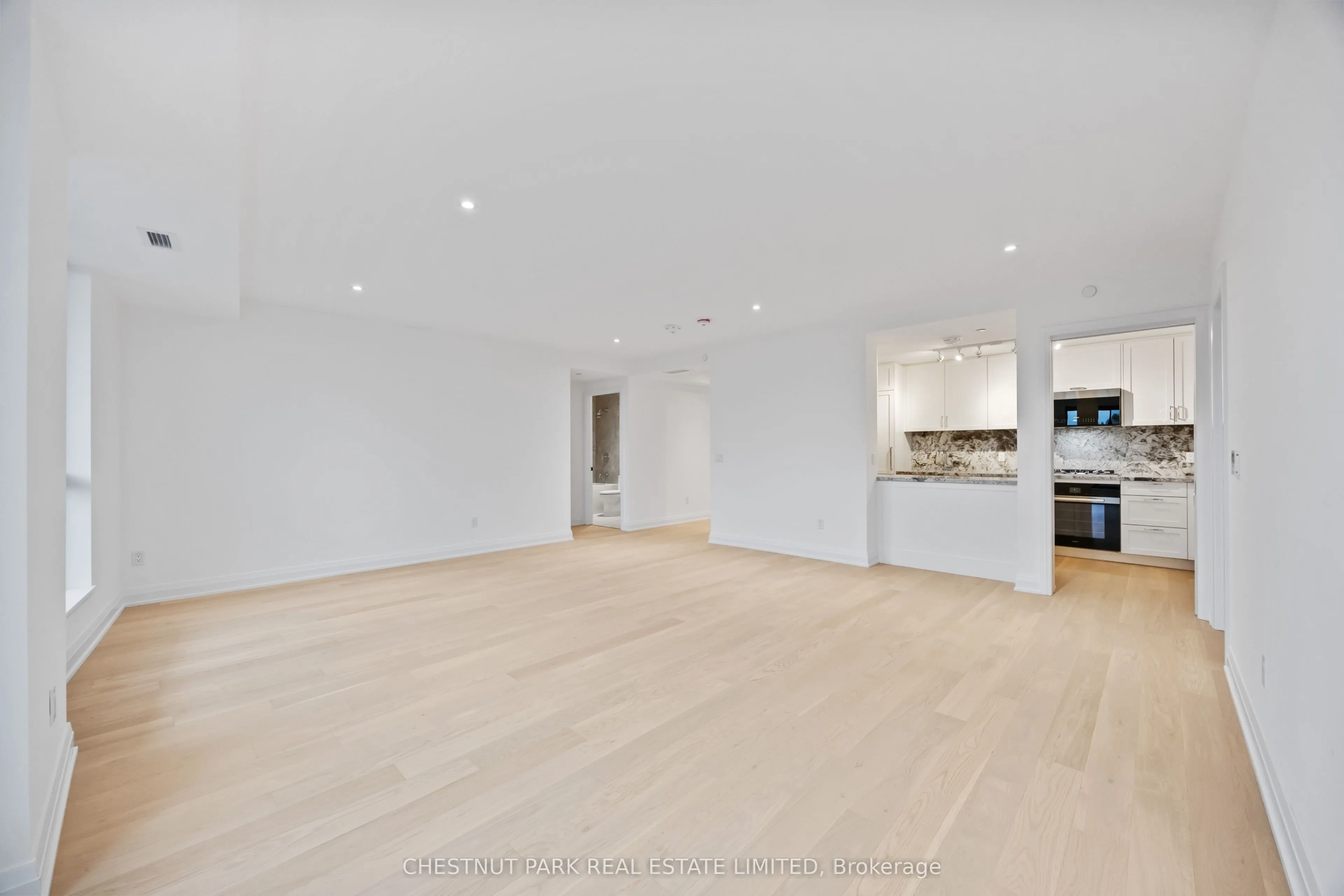505 Glencairn Avenue #406
