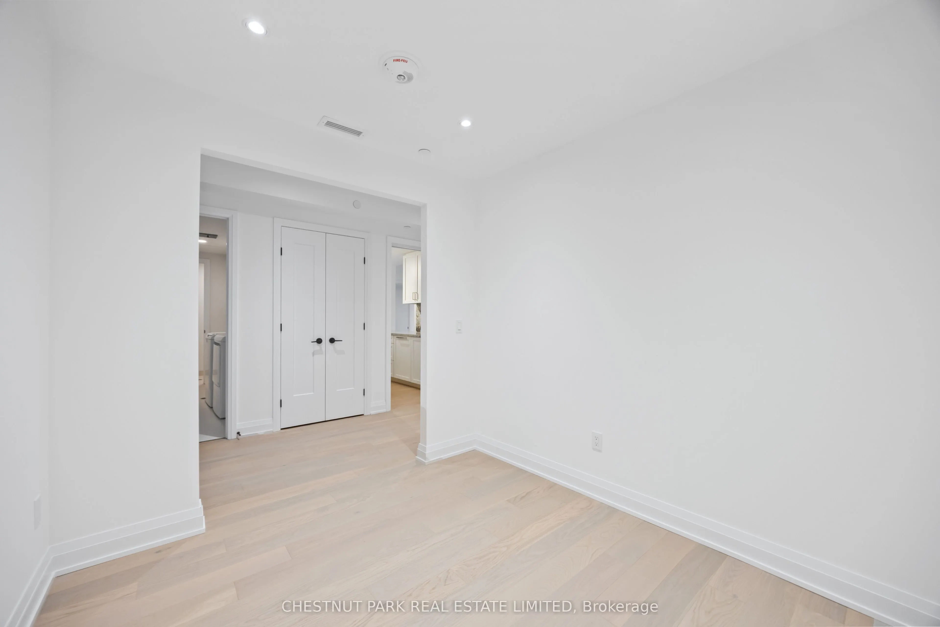 505 Glencairn Avenue #406
