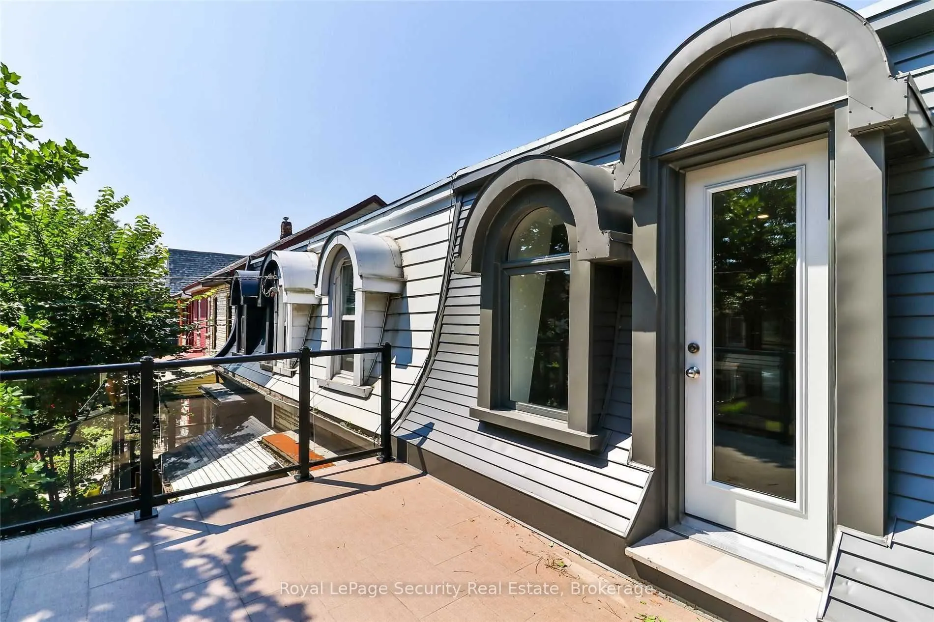 136 Markham Street #Main/ 2nd