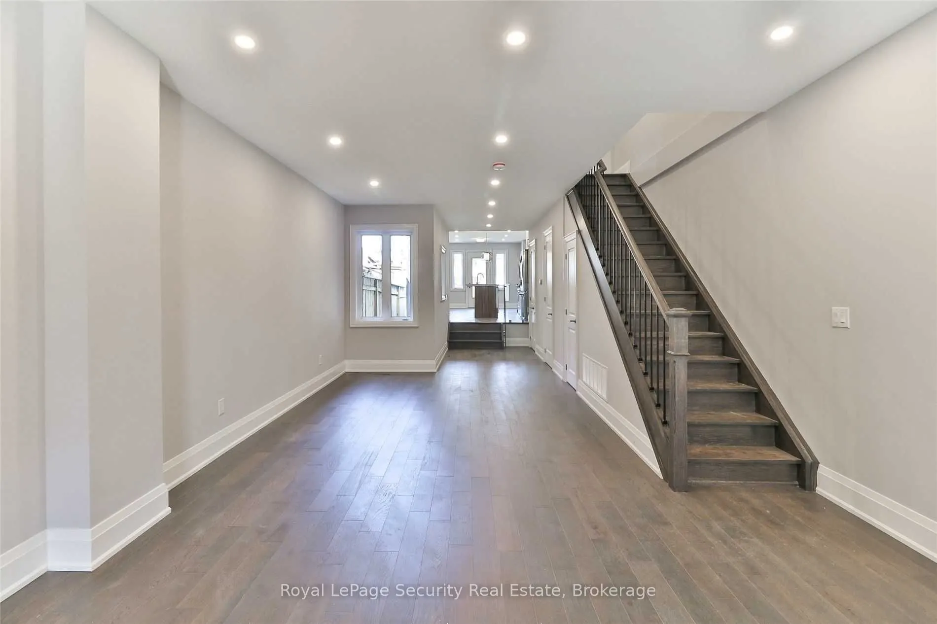 136 Markham Street #Main/ 2nd