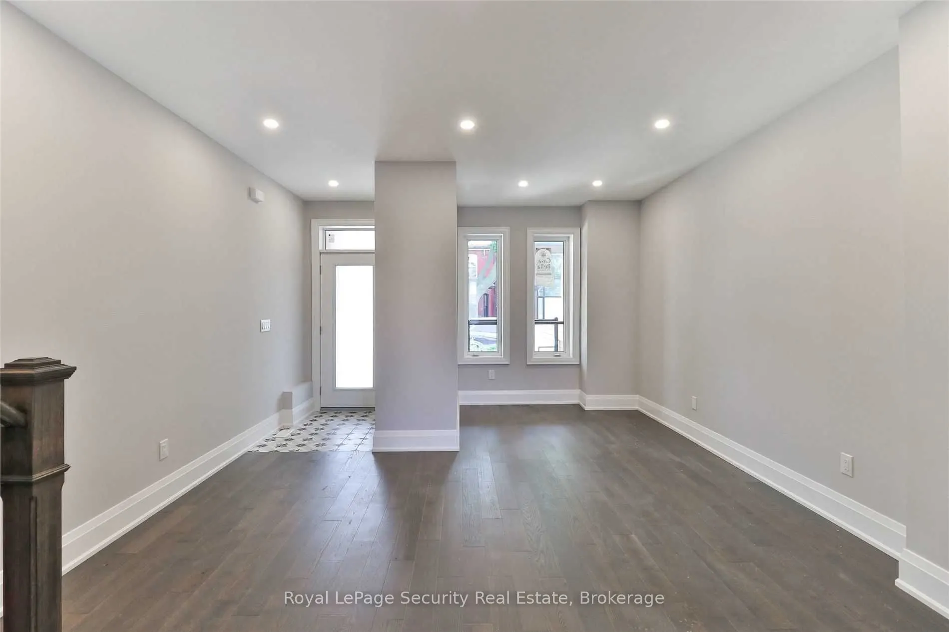 136 Markham Street #Main/ 2nd