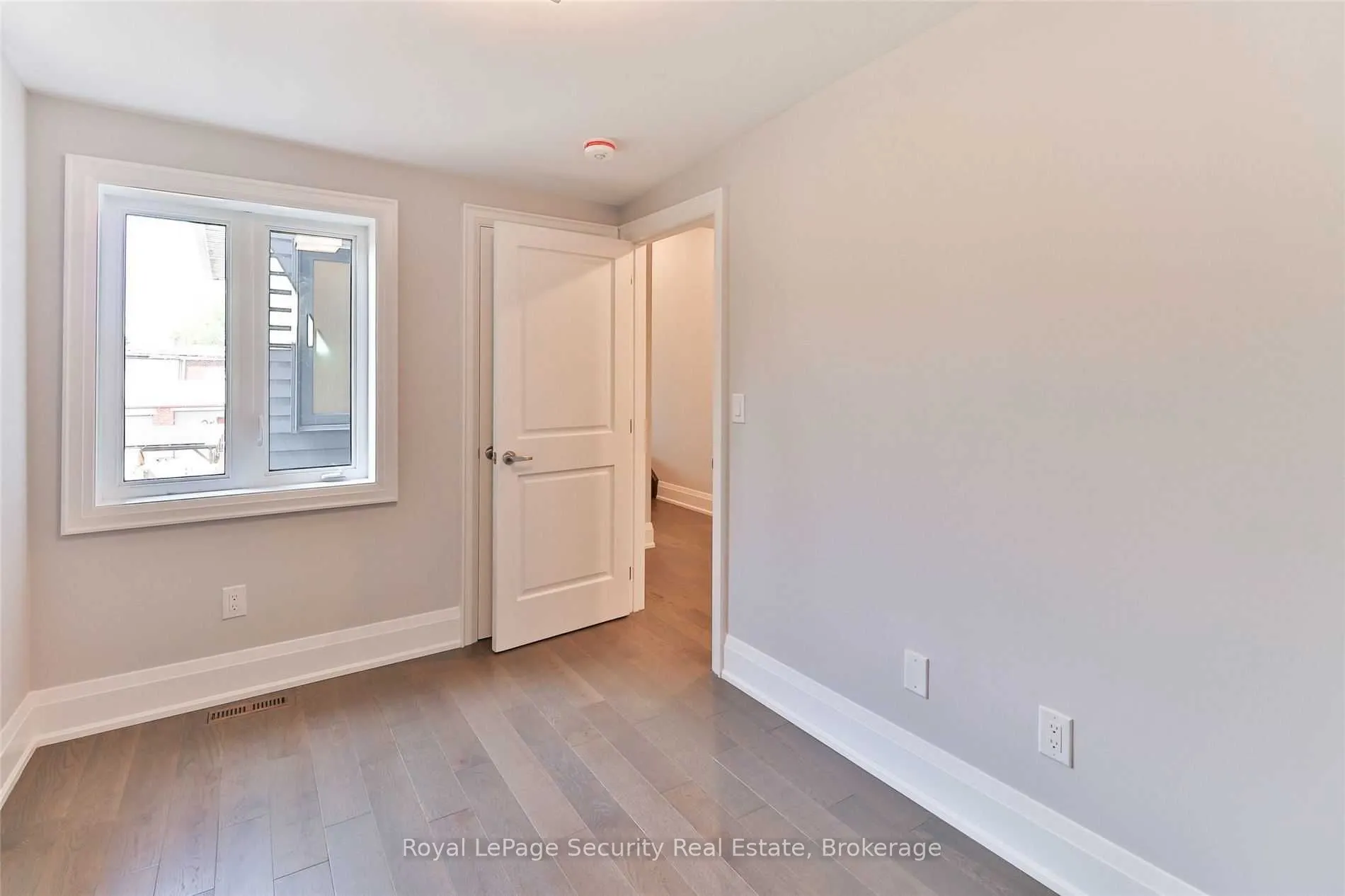 136 Markham Street #Main/ 2nd
