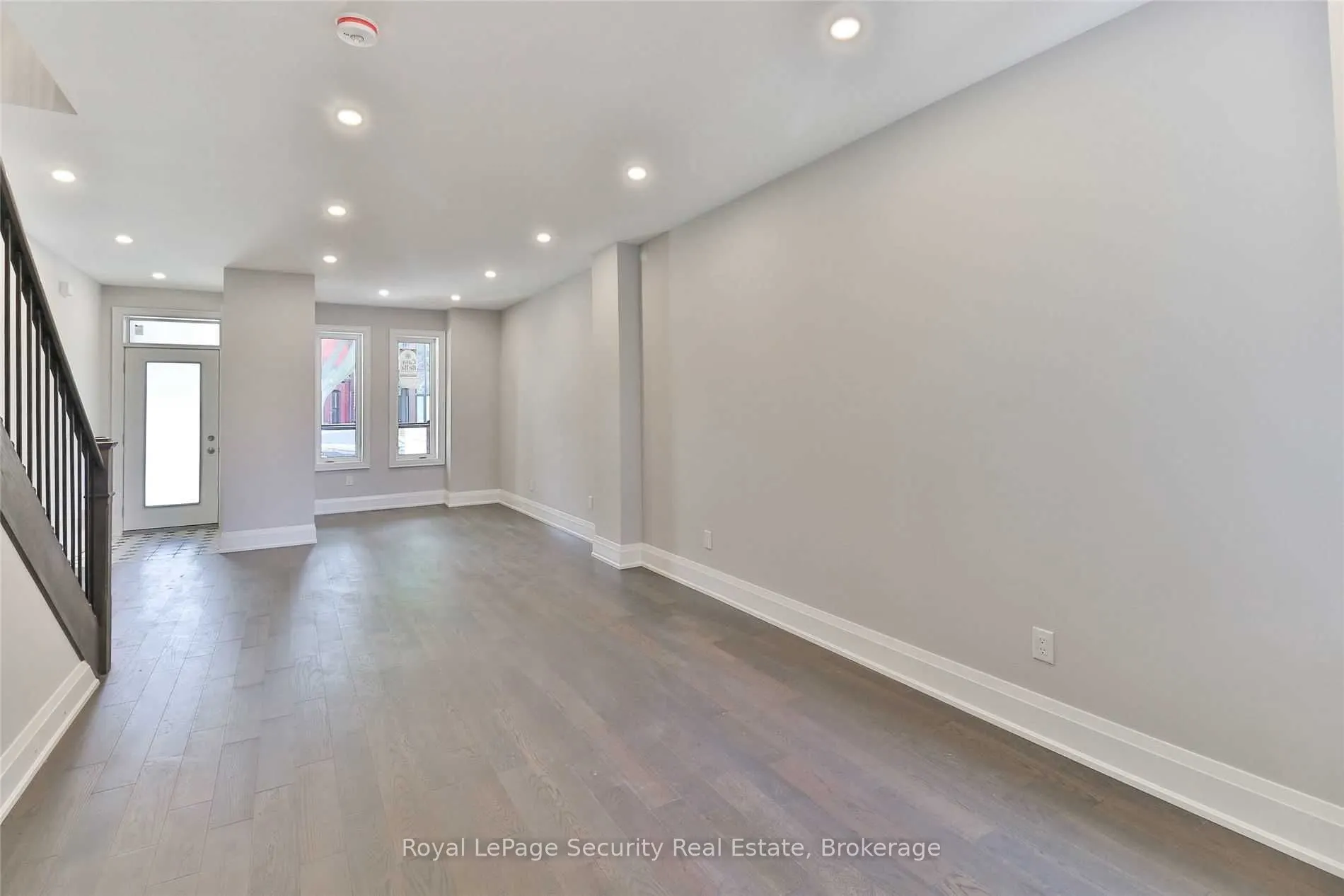 136 Markham Street #Main/ 2nd