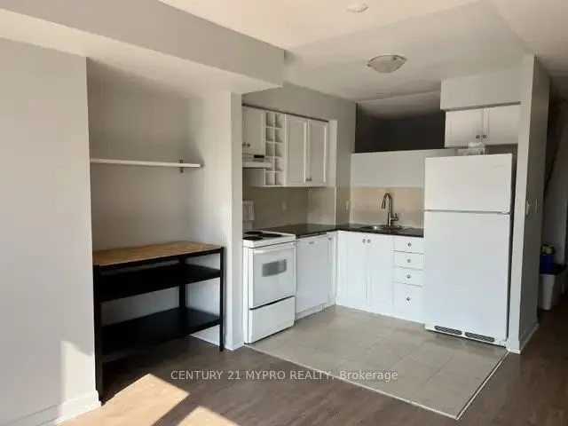 210 Victoria Street W #3609
