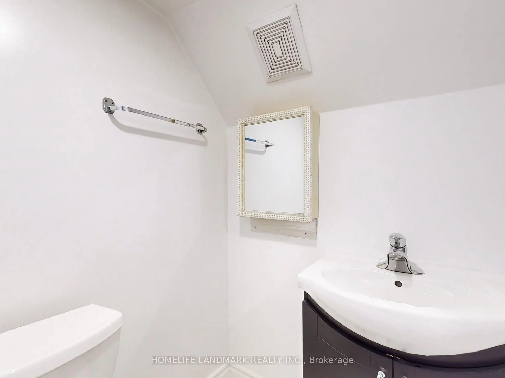 609 Ossington Avenue #Upper