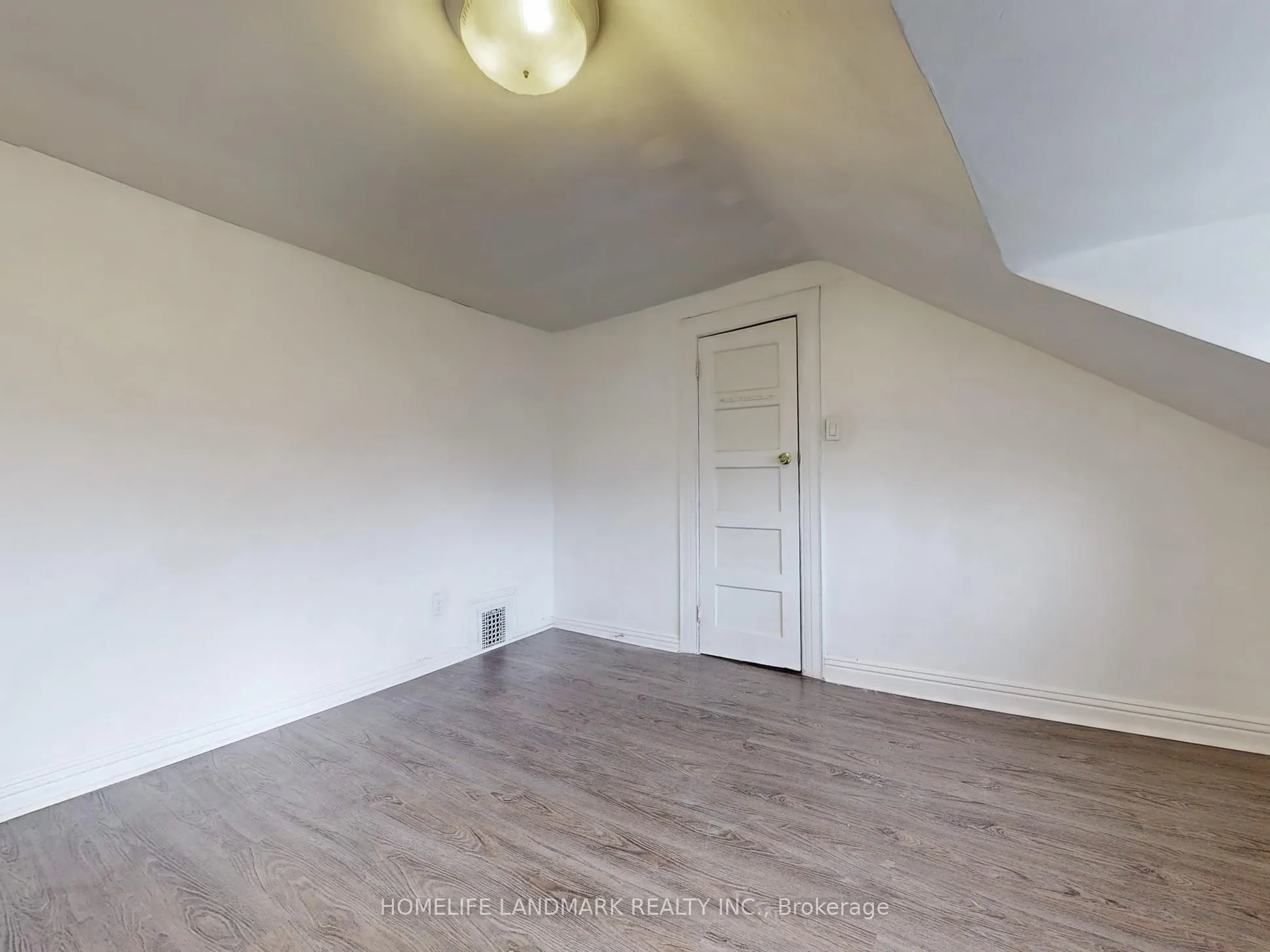 609 Ossington Avenue #Upper