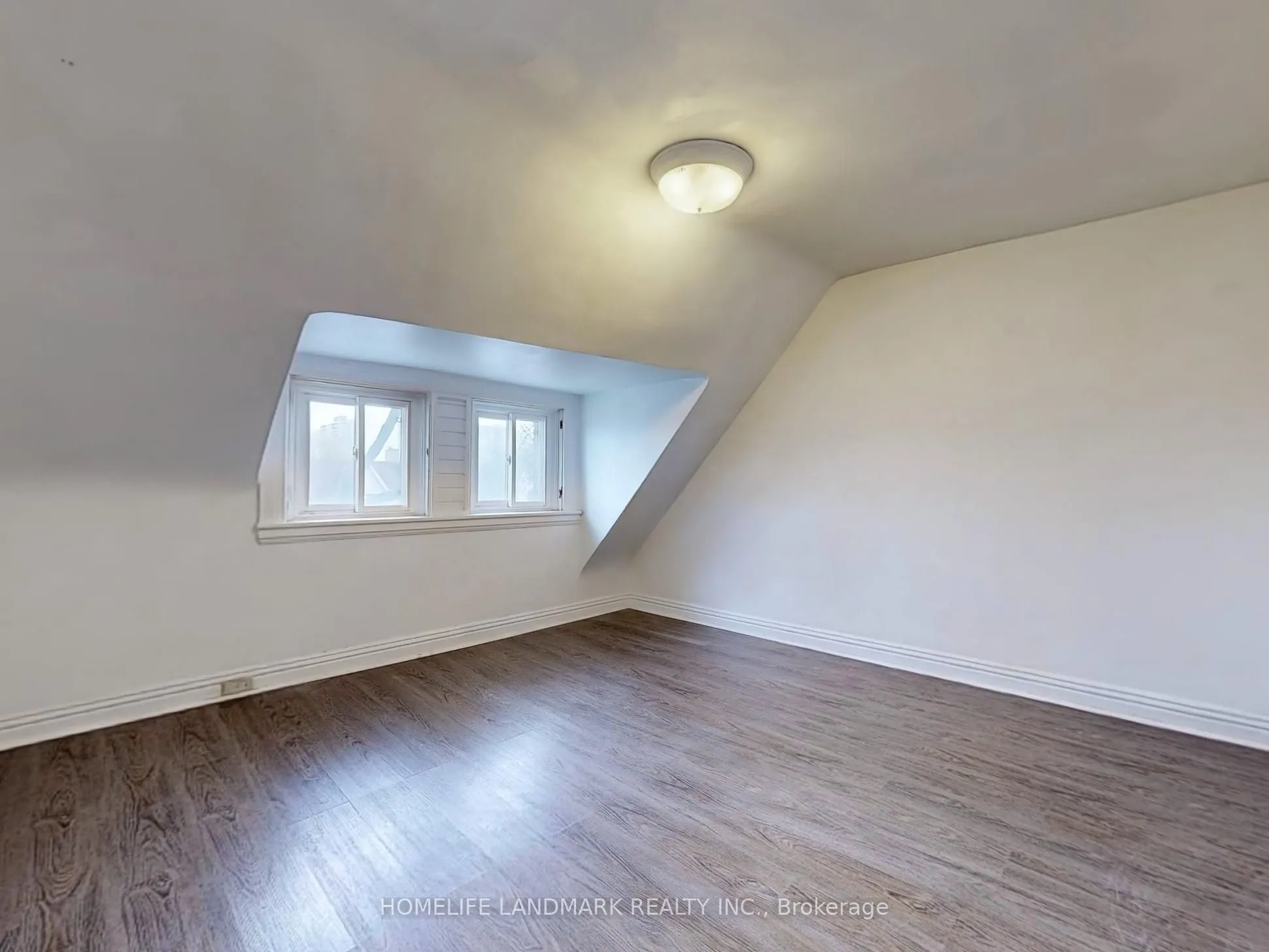 609 Ossington Avenue #Upper
