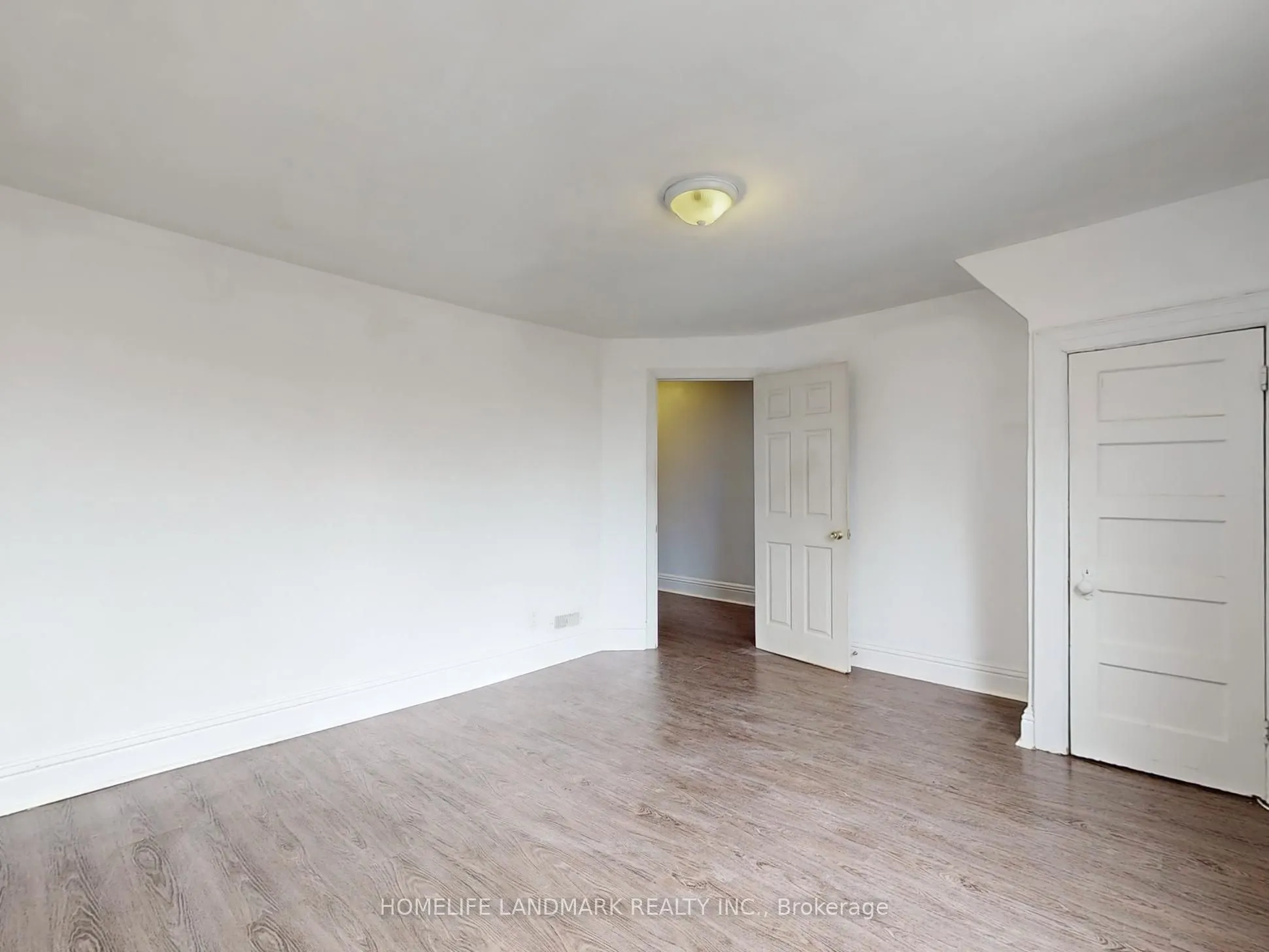 609 Ossington Avenue #Upper