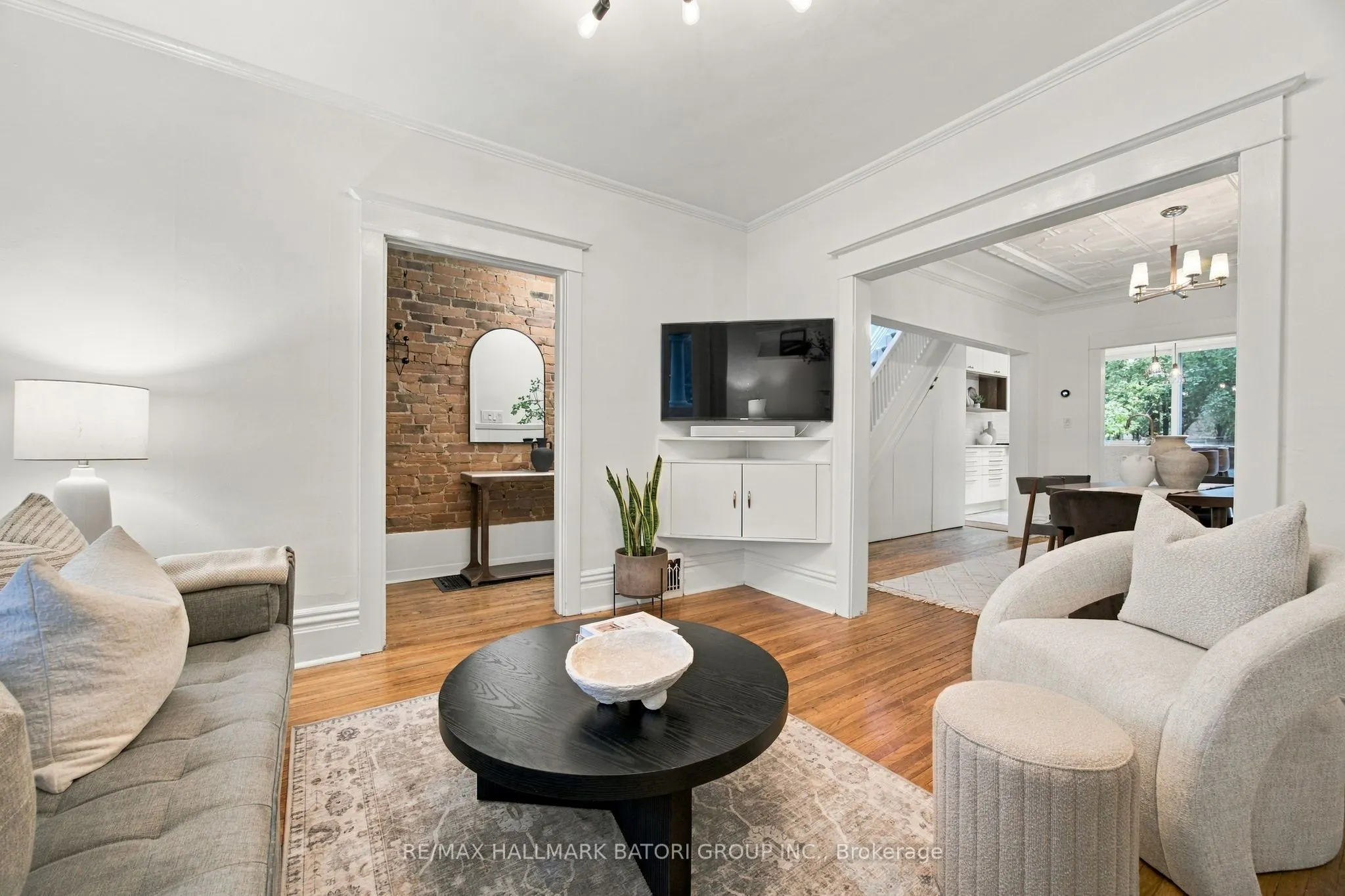 58 Ellsworth Avenue