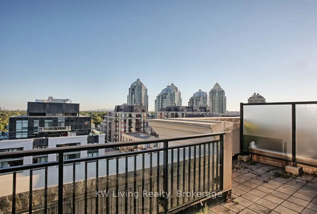 650 Sheppard Avenue E #PH13