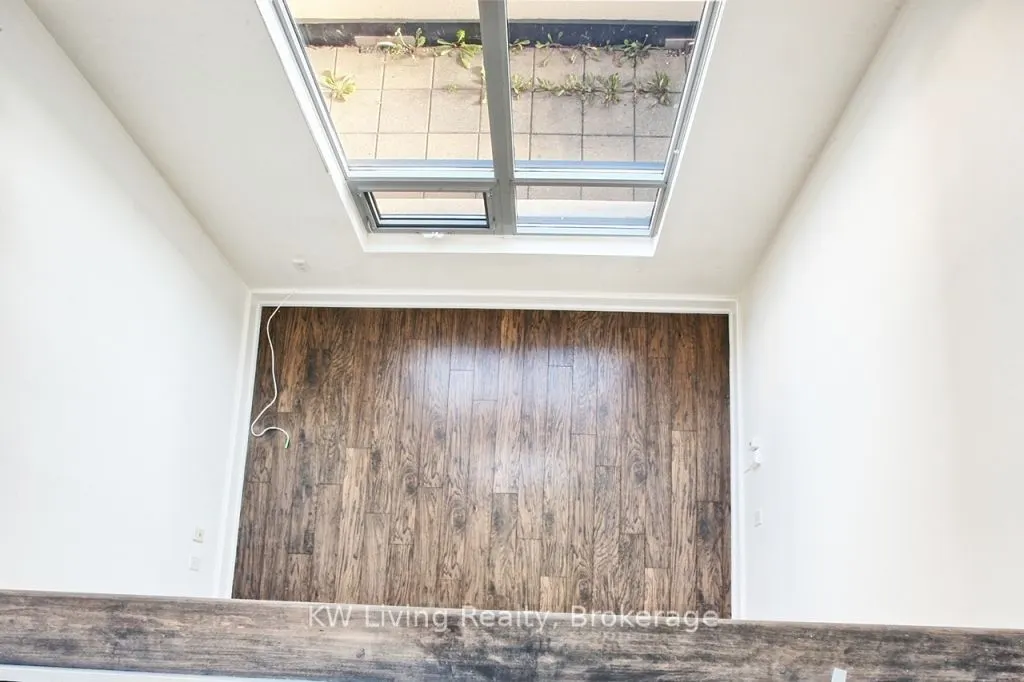 650 Sheppard Avenue E #PH13